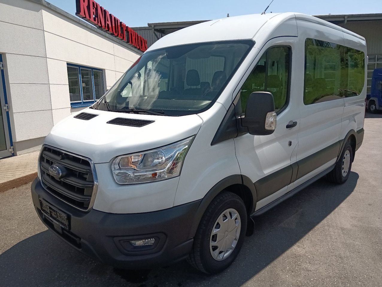Ford Transit Kombi 350 L2 Trend 9-Sitzer 2xHeizung/Kl - Mikrobuss, Meeskonnaauto: pilt 5 Ford Transit Kombi 350 L2 Trend 9-Sitzer 2xHeizung/Kl - Mikrobuss, Meeskonnaauto: pilt 5