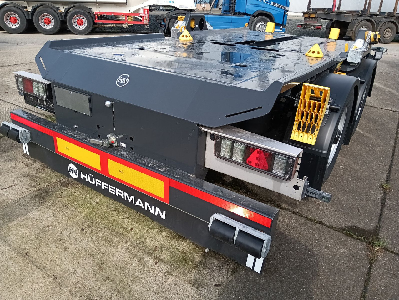 Hüffermann 2-A-MINI-CARRIER SAFETYFIX VERZINKT NEU FULLOPTI - Multilift/ Liftdumper haagis: pilt 2 Hüffermann 2-A-MINI-CARRIER SAFETYFIX VERZINKT NEU FULLOPTI - Multilift/ Liftdumper haagis: pilt 2