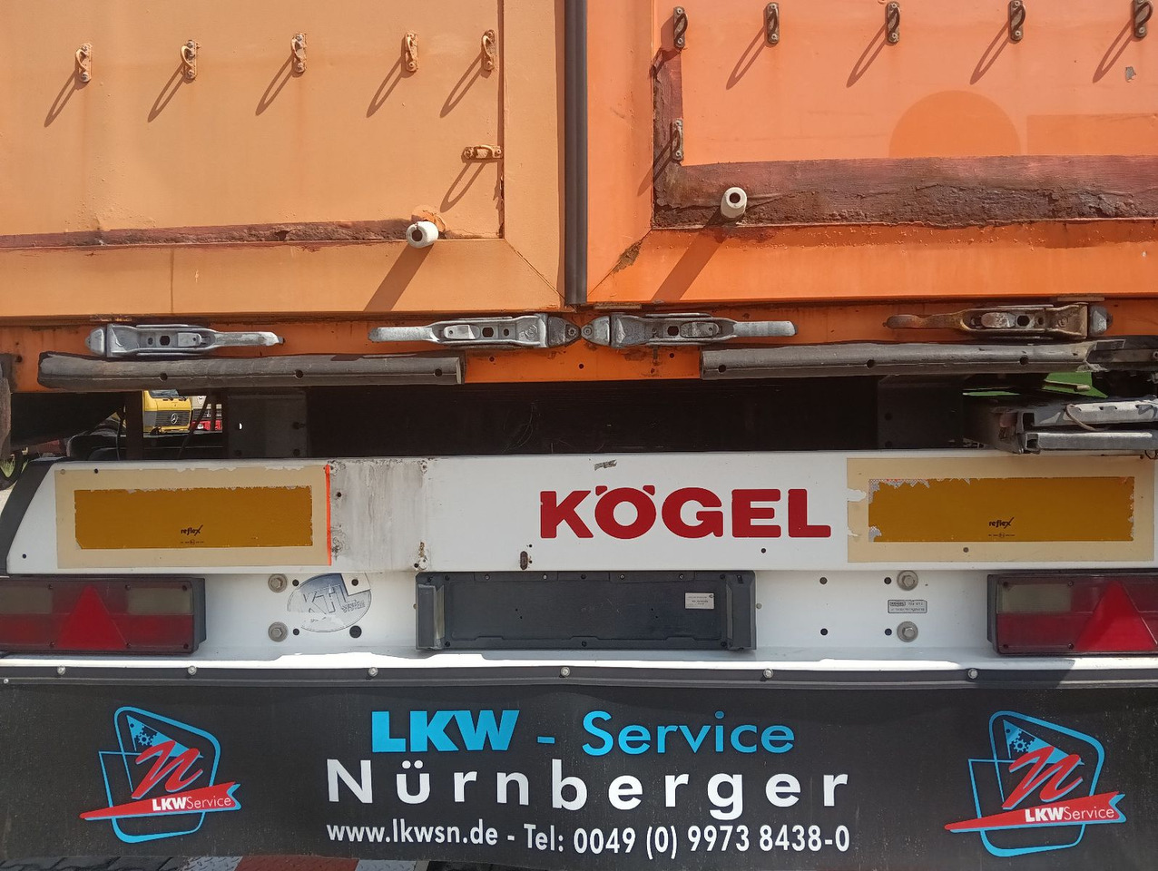 Kögel SN24BORDWANDSIDER EDSCHA BPW Disc Lift Portaltür - Tentpoolhaagis: pilt 4 Kögel SN24BORDWANDSIDER EDSCHA BPW Disc Lift Portaltür - Tentpoolhaagis: pilt 4