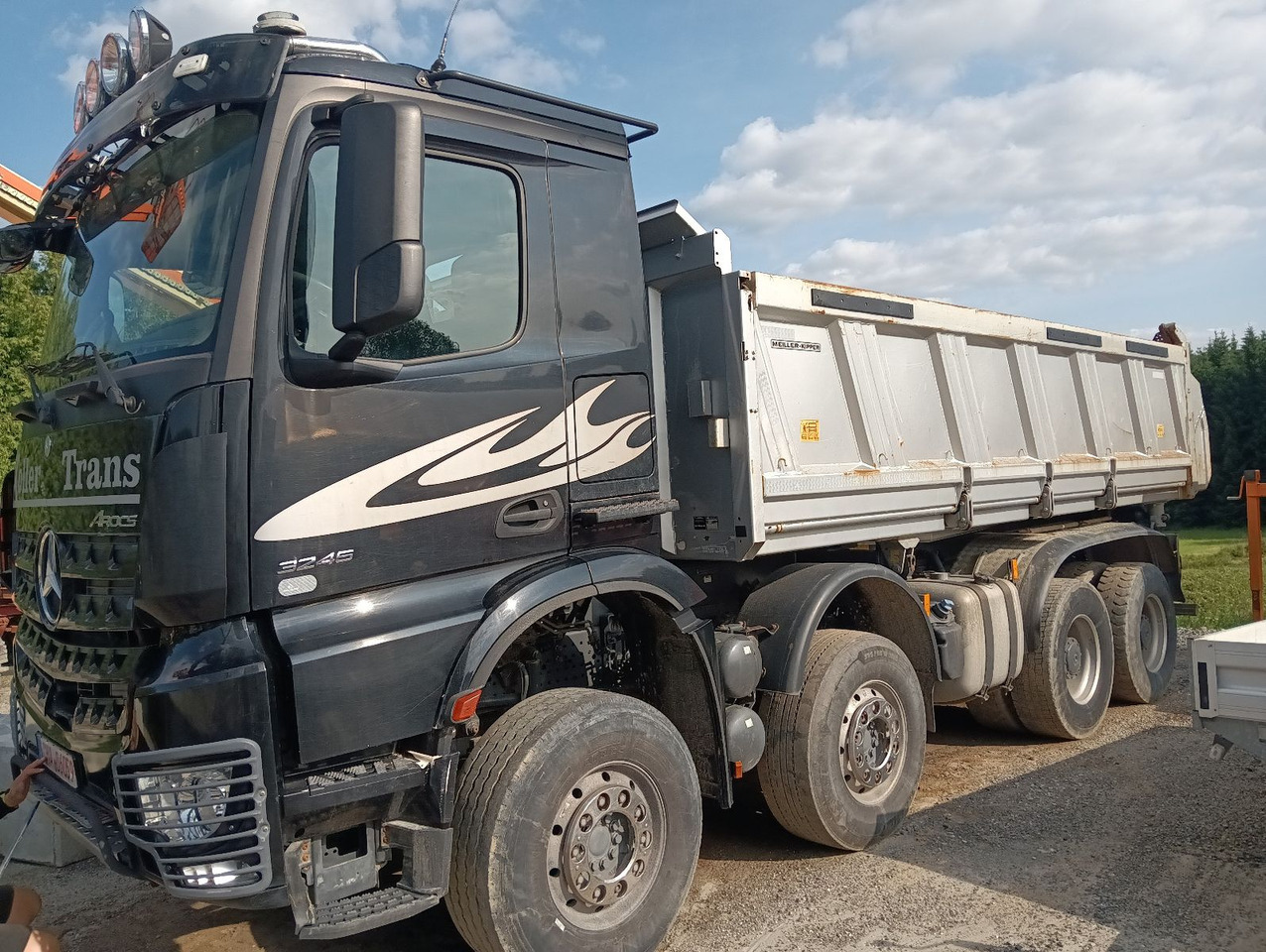 Mercedes-Benz AROCS 3246 8x4 MEILLER 3-Seiten Bordmatic SCHALT - Kallurauto: pilt 3 Mercedes-Benz AROCS 3246 8x4 MEILLER 3-Seiten Bordmatic SCHALT - Kallurauto: pilt 3