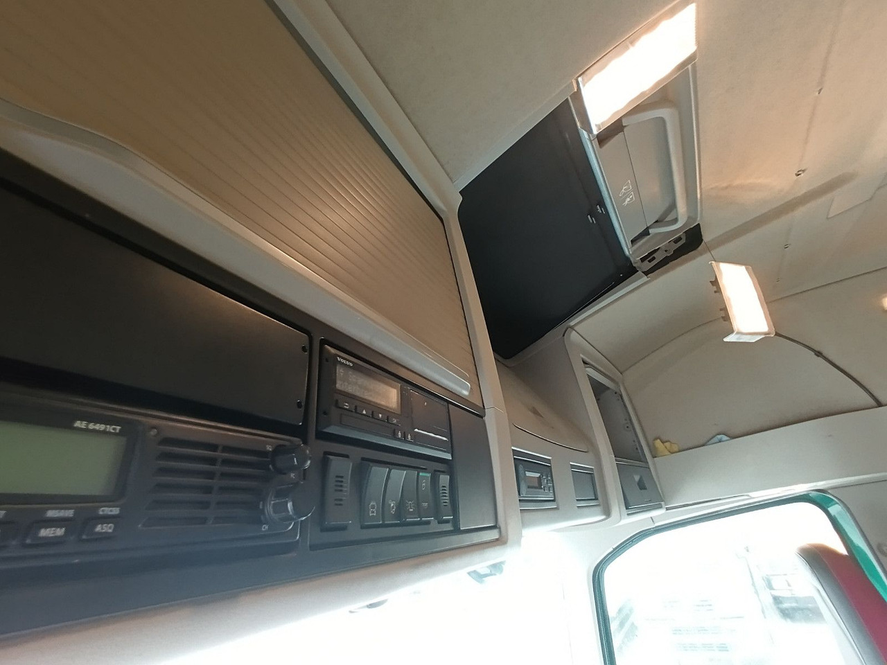 Sadulveok Volvo FH 500 4x2T X-Track Globe I-PARC HydraulikUNFALL: pilt 19