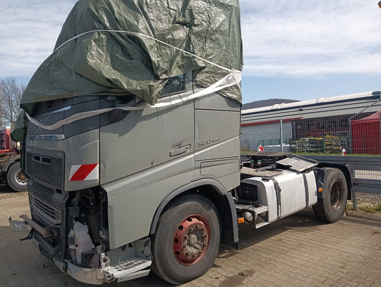 Volvo FH 500 Globe CRAWLER Hydr.,Luft/Luft Motor läuft - Sadulveok: pilt 4 Volvo FH 500 Globe CRAWLER Hydr.,Luft/Luft Motor läuft - Sadulveok: pilt 4