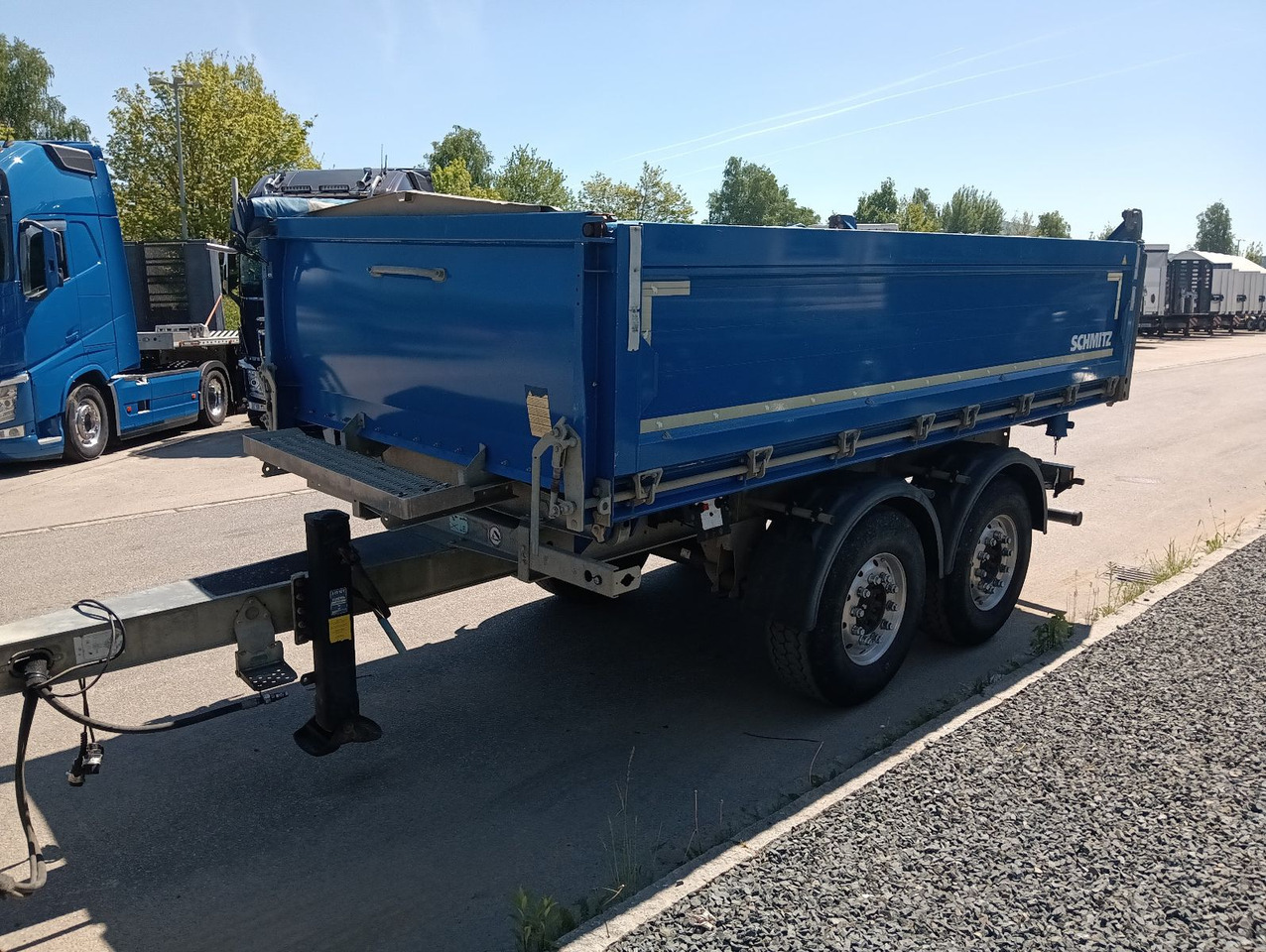 Schmitz Cargobull ZKI 18 Tandem 3-Seiten Kipper ALU ALCOA Rollplan - Kalluri järelhaagis: pilt 3 Schmitz Cargobull ZKI 18 Tandem 3-Seiten Kipper ALU ALCOA Rollplan - Kalluri järelhaagis: pilt 3