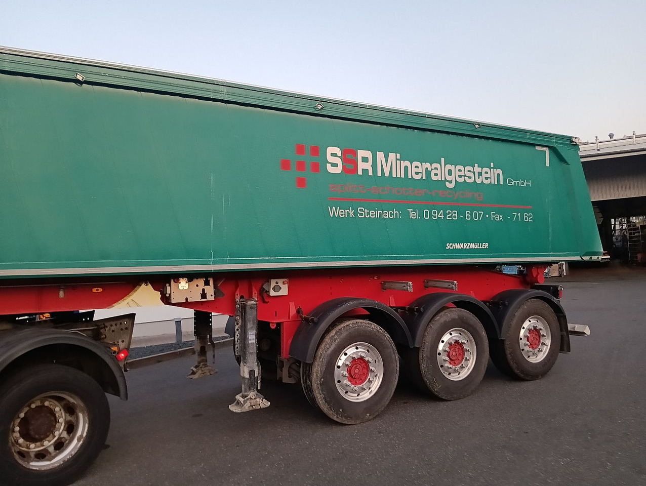 Schwarzmüller 3-A Alumulde ALCOA 27m3 SAF Lift 5,4t el.Verdeck - Kallur-poolhaagis: pilt 5 Schwarzmüller 3-A Alumulde ALCOA 27m3 SAF Lift 5,4t el.Verdeck - Kallur-poolhaagis: pilt 5