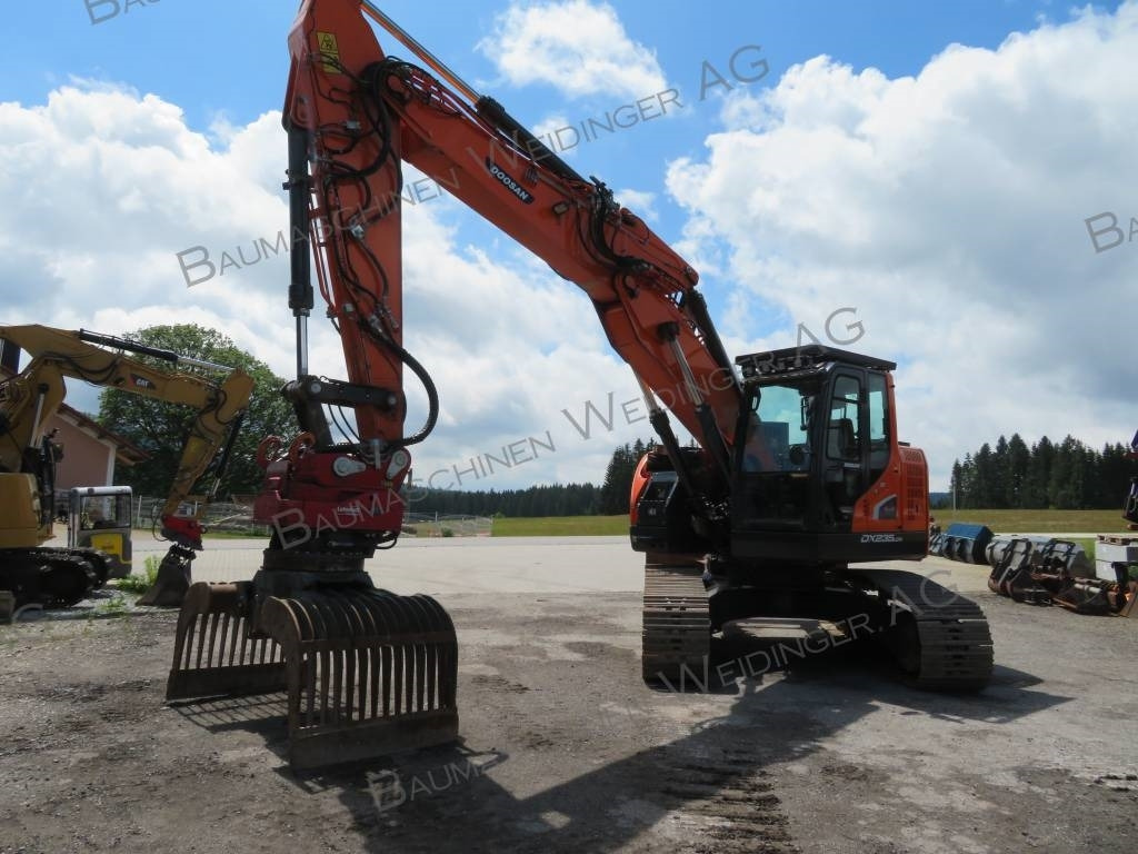 Doosan DX 235 LCR-5 - Lintekskavaator: pilt 3 Doosan DX 235 LCR-5 - Lintekskavaator: pilt 3