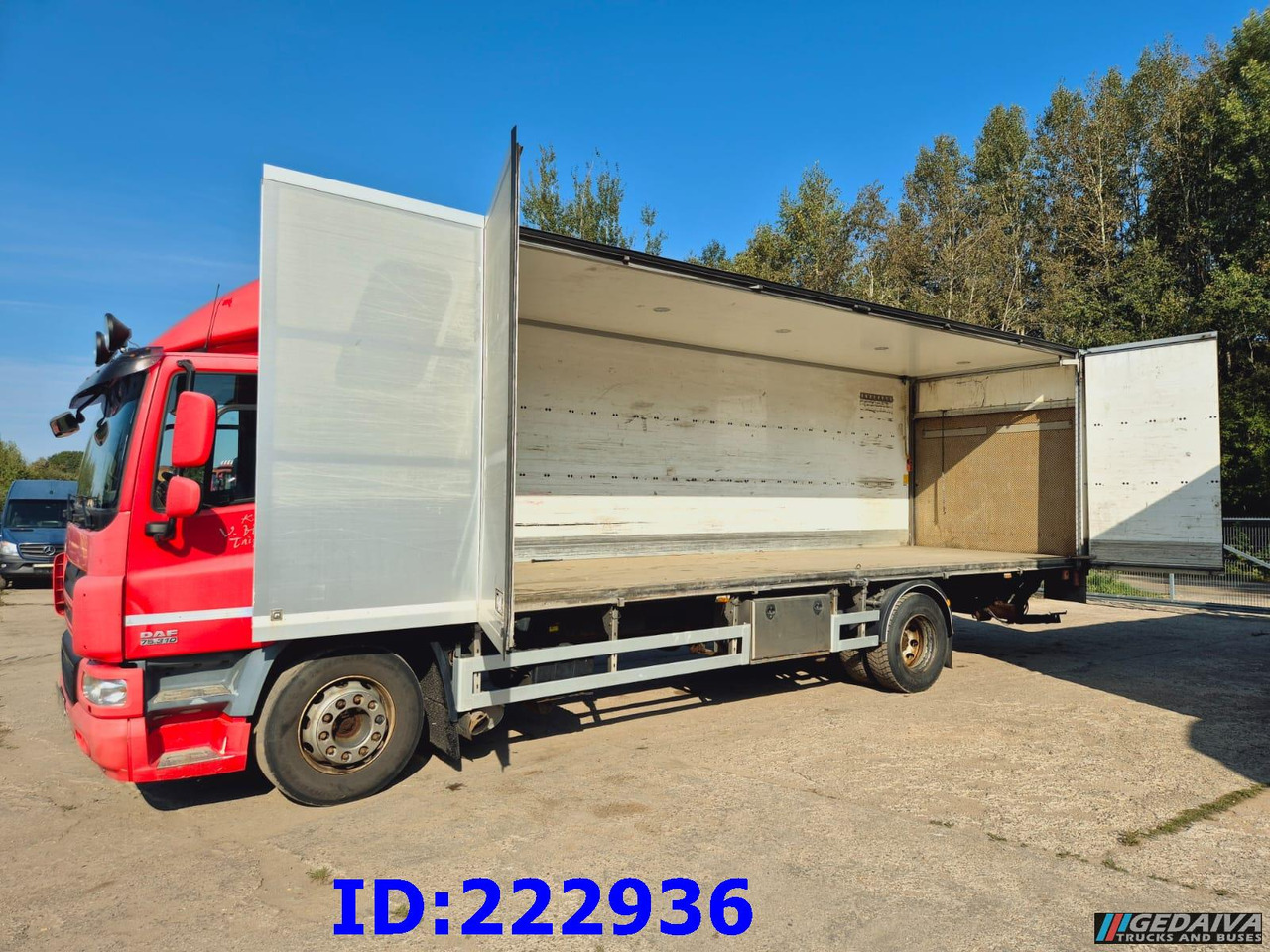 DAF CF 75.310 - Euro5 - Kasti veoauto: pilt 2 DAF CF 75.310 - Euro5 - Kasti veoauto: pilt 2