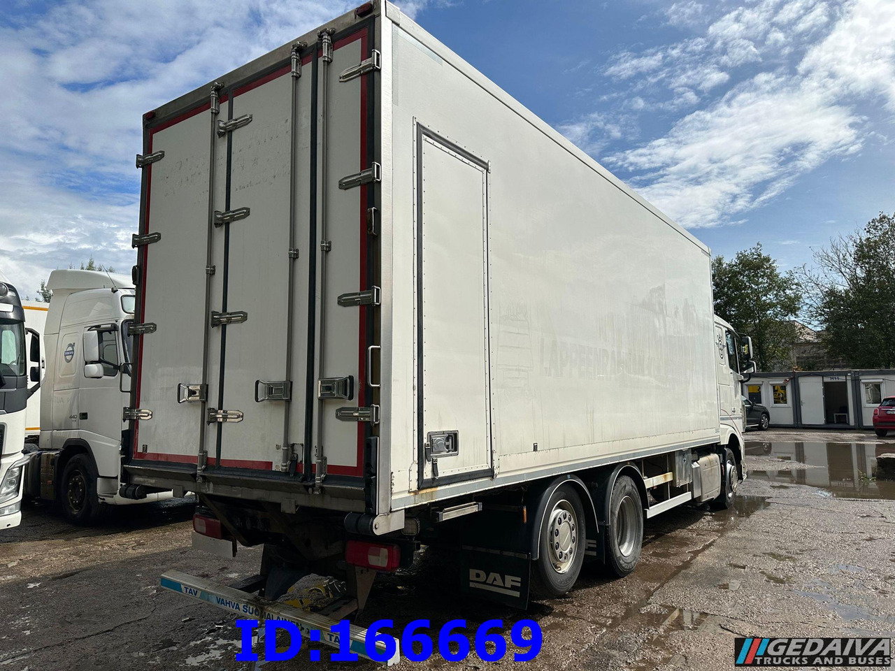 DAF XF 106.460 FAR 6X2 Euro6 - Külmutiga veoauto: pilt 5 DAF XF 106.460 FAR 6X2 Euro6 - Külmutiga veoauto: pilt 5