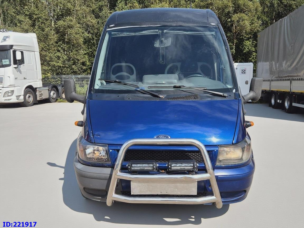 FORD Sunset VIP 17-seats - Väikebuss, Kaugsõidu buss: pilt 2 FORD Sunset VIP 17-seats - Väikebuss, Kaugsõidu buss: pilt 2