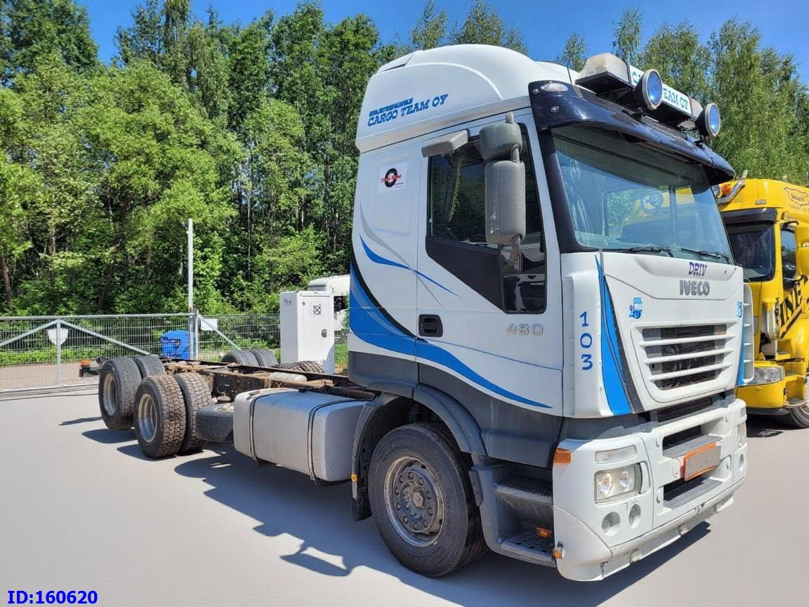 IVECO Stralis 480 6x2 Manual - Kabiinišassiiga veoauto: pilt 4 IVECO Stralis 480 6x2 Manual - Kabiinišassiiga veoauto: pilt 4