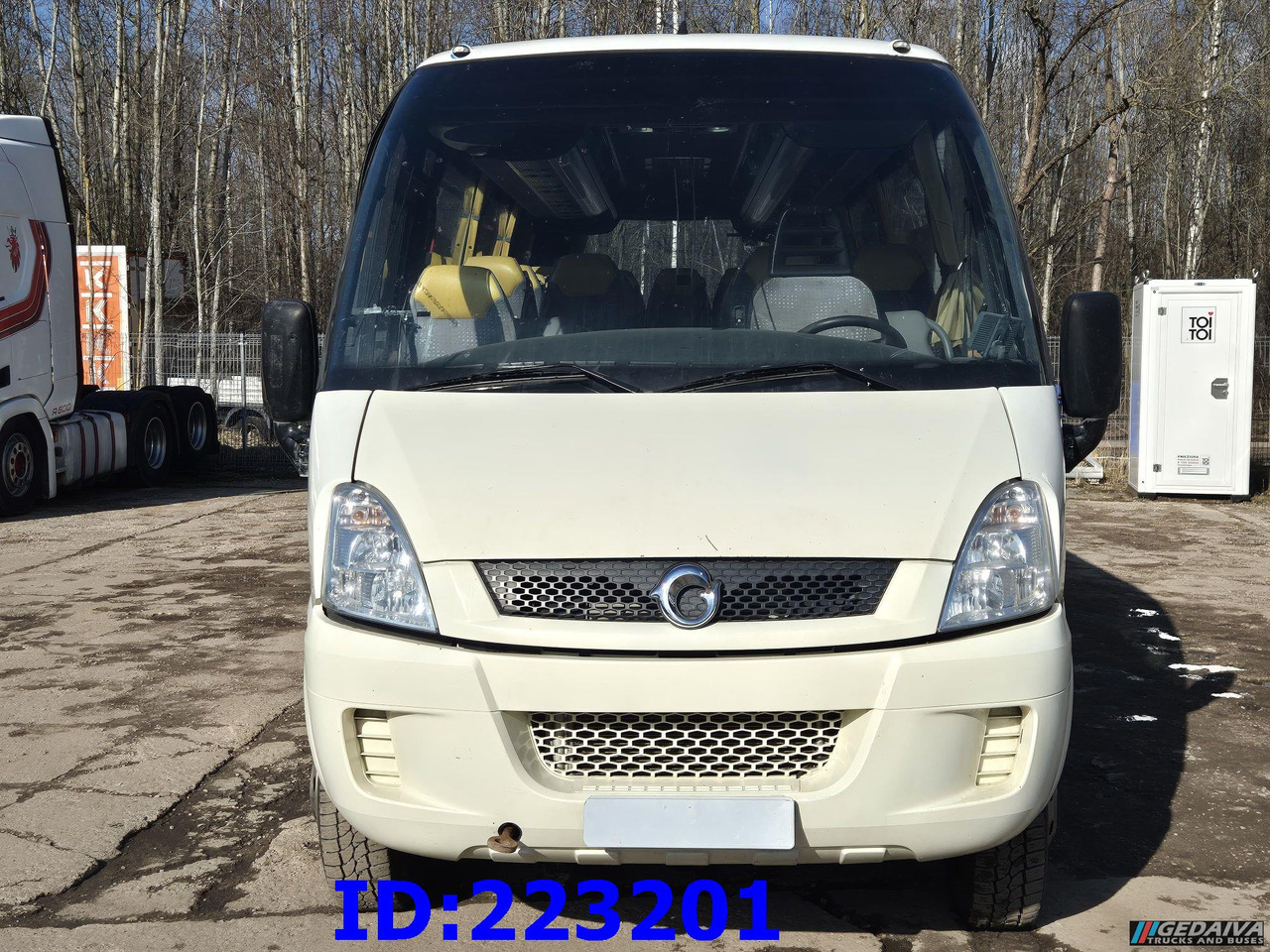 IVECO Wing 25-seater (Engine problem) - Kaugsõidu buss: pilt 2 IVECO Wing 25-seater (Engine problem) - Kaugsõidu buss: pilt 2