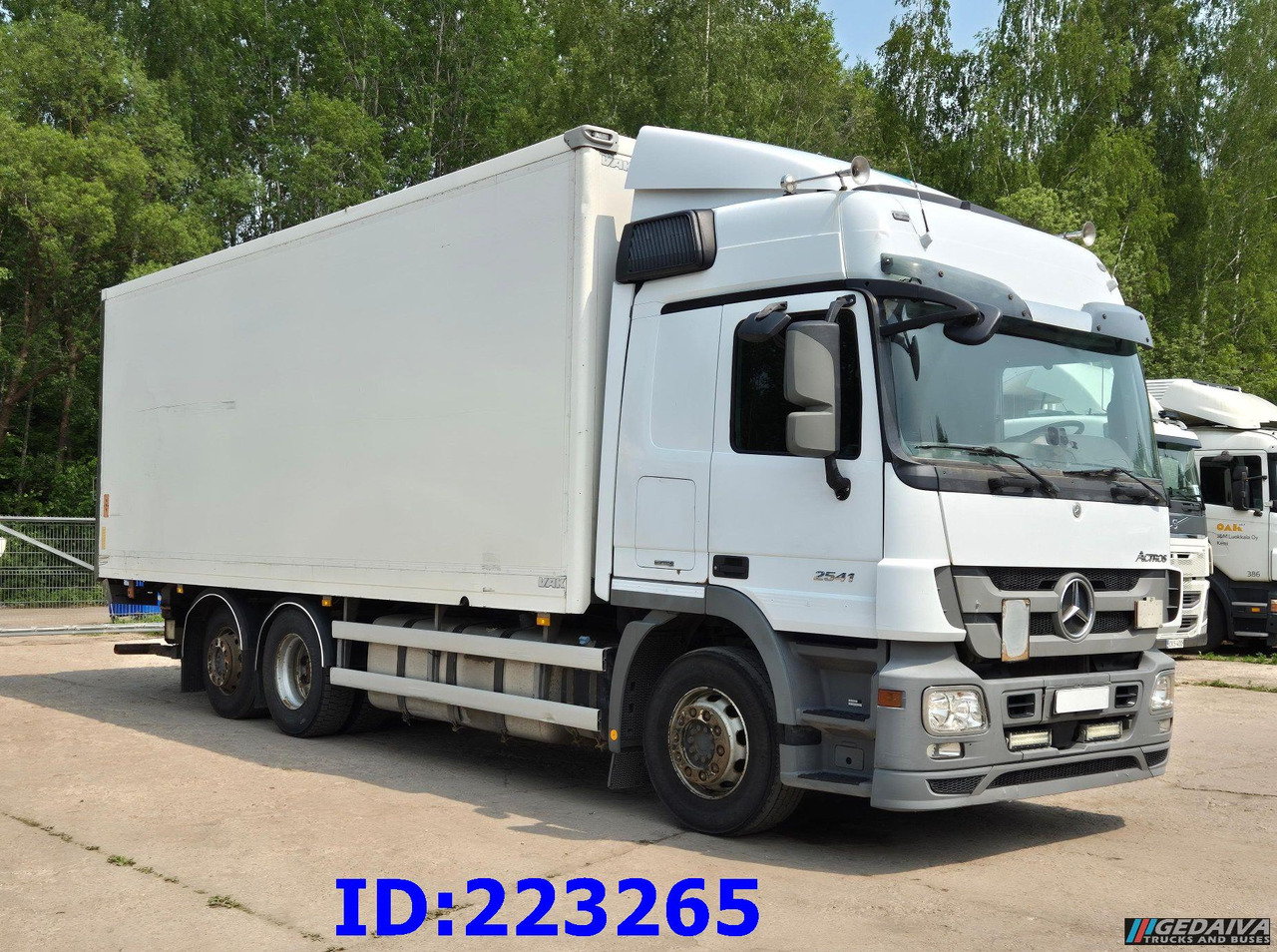 MERCEDES-BENZ Actros 2541 6x2 Retarder Open side box - Isotermiline furgoon: pilt 4 MERCEDES-BENZ Actros 2541 6x2 Retarder Open side box - Isotermiline furgoon: pilt 4