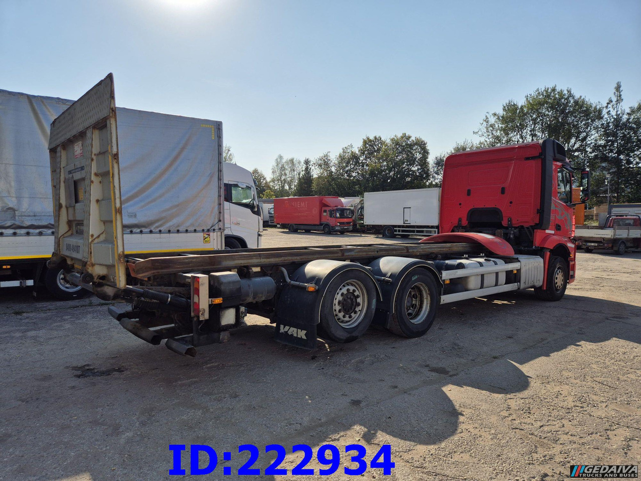 MERCEDES-BENZ Actros 2545  6x2 Euro5 - Kabiinišassiiga veoauto: pilt 5 MERCEDES-BENZ Actros 2545  6x2 Euro5 - Kabiinišassiiga veoauto: pilt 5