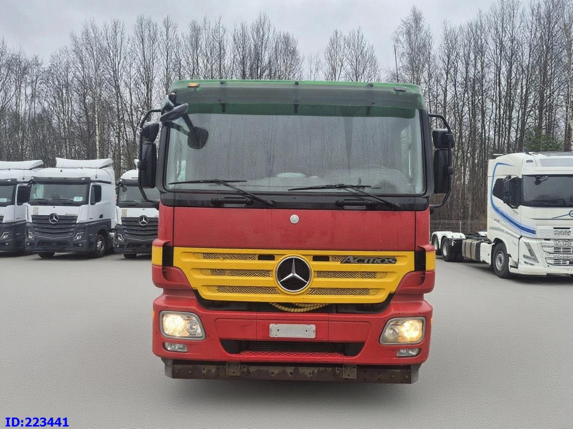 MERCEDES-BENZ Actros 2636 6X4 (3pedals) - Kabiinišassiiga veoauto: pilt 2 MERCEDES-BENZ Actros 2636 6X4 (3pedals) - Kabiinišassiiga veoauto: pilt 2