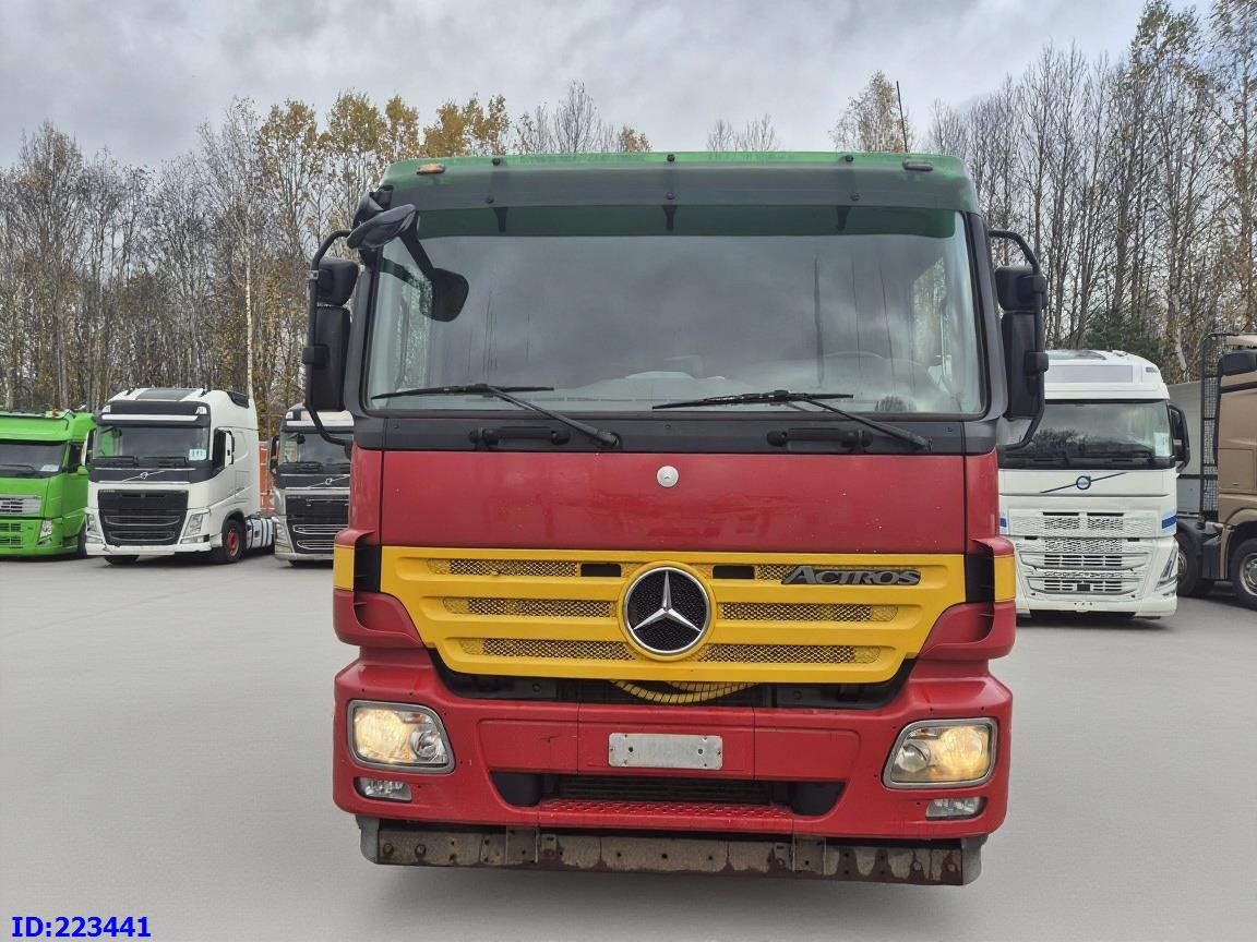 MERCEDES-BENZ Actros 2636 6X4 (3pedals) - Kabiinišassiiga veoauto: pilt 2 MERCEDES-BENZ Actros 2636 6X4 (3pedals) - Kabiinišassiiga veoauto: pilt 2