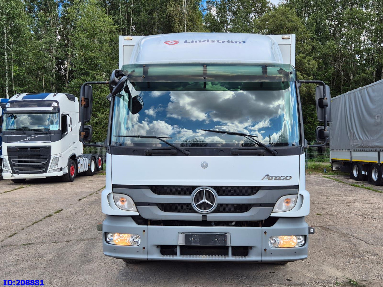 MERCEDES-BENZ Atego 1224 - Kasti veoauto: pilt 2 MERCEDES-BENZ Atego 1224 - Kasti veoauto: pilt 2