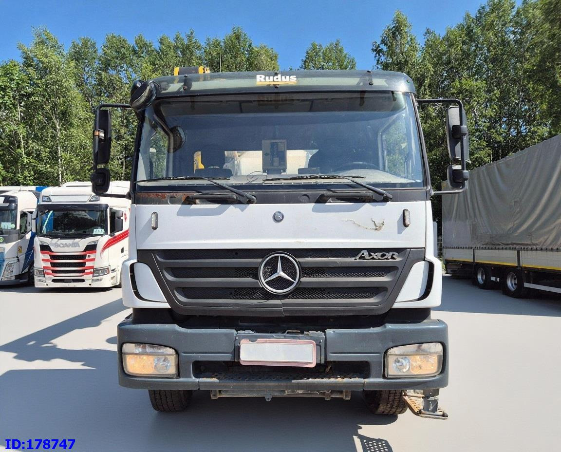 MERCEDES-BENZ Axor 2633 6x4 Schwing 750 - Betoonipump: pilt 2 MERCEDES-BENZ Axor 2633 6x4 Schwing 750 - Betoonipump: pilt 2