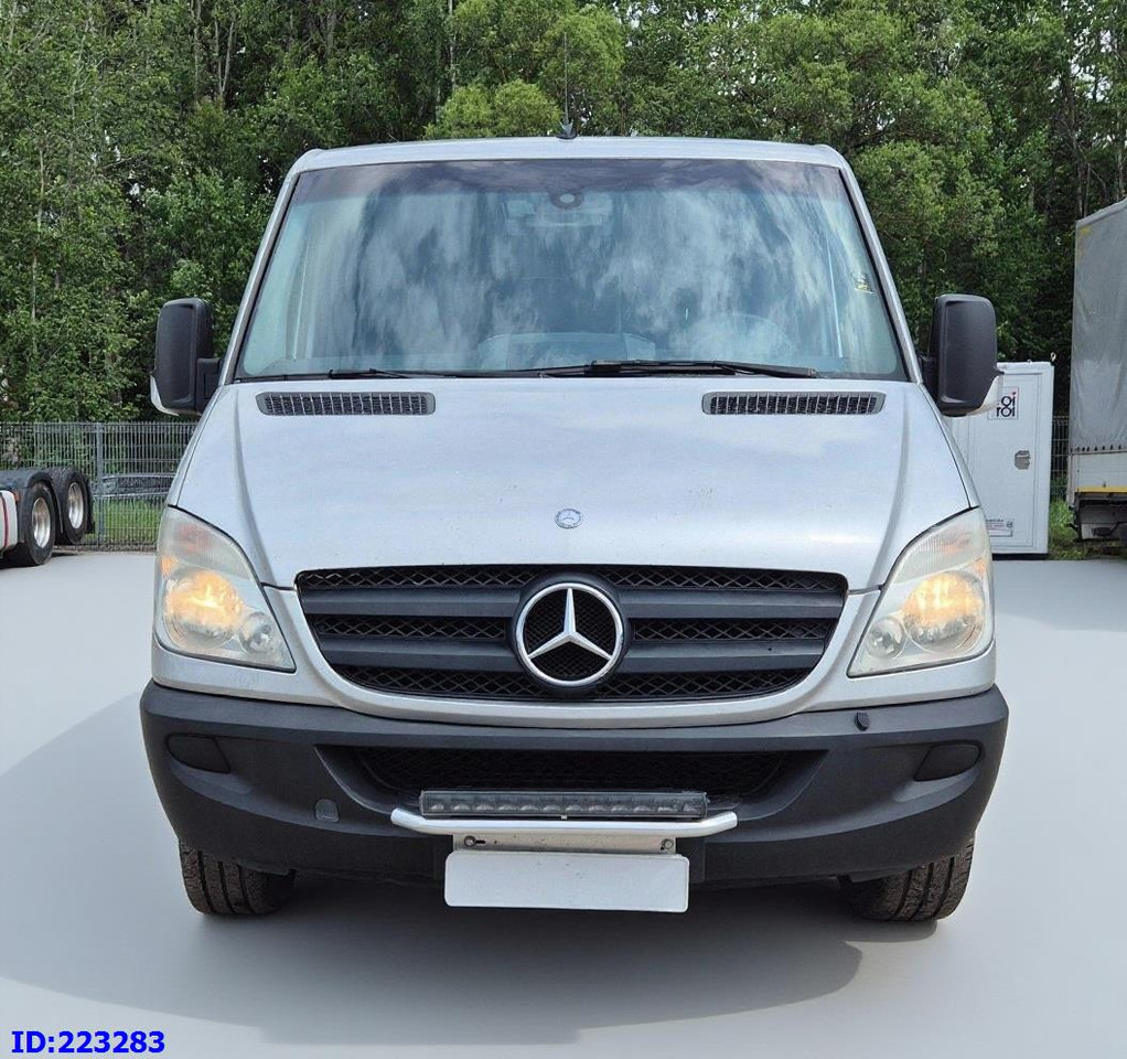 MERCEDES-BENZ Sprinter 313 - Kasten VIP -Euro5 - Väikebuss, Mikrobuss: pilt 2 MERCEDES-BENZ Sprinter 313 - Kasten VIP -Euro5 - Väikebuss, Mikrobuss: pilt 2