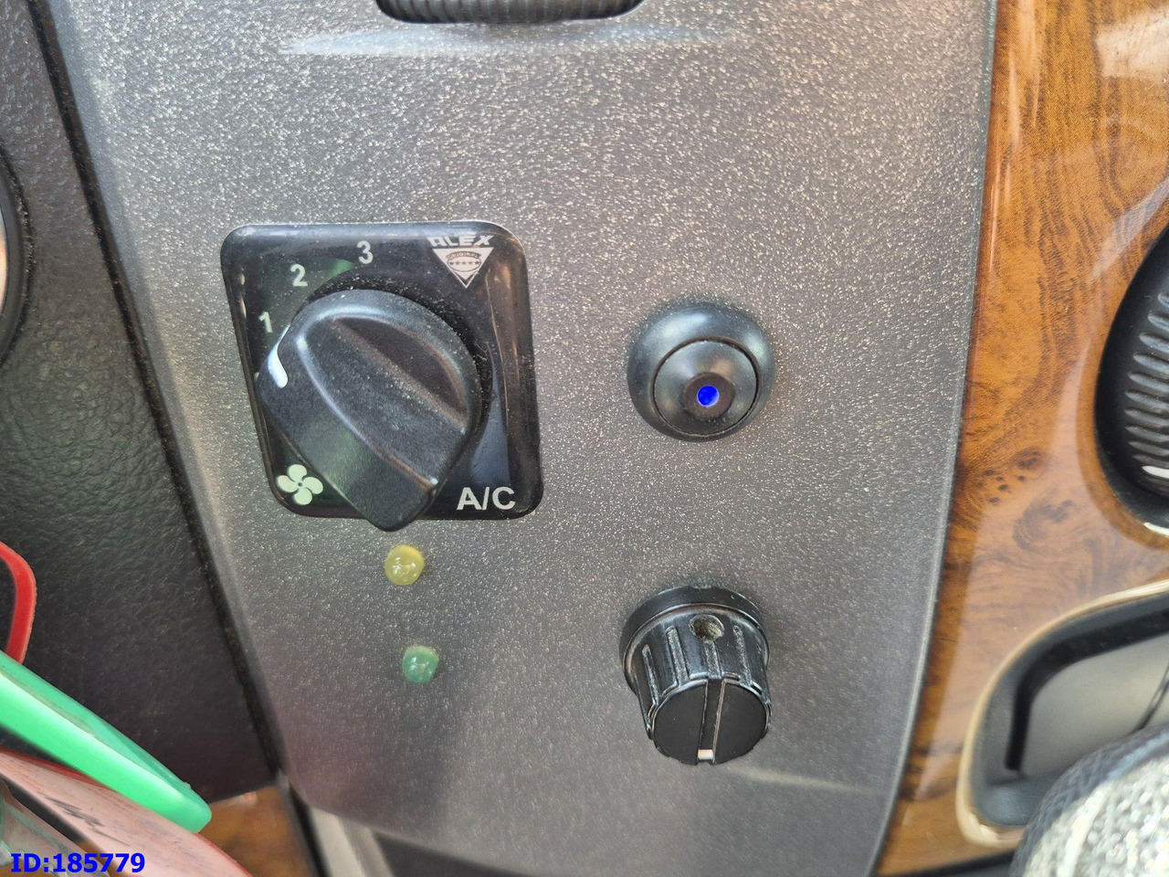 Väikebuss, Mikrobuss MERCEDES-BENZ Sprinter 316 - VIP - Avestark: pilt 14 Väikebuss, Mikrobuss MERCEDES-BENZ Sprinter 316 - VIP - Avestark: pilt 14