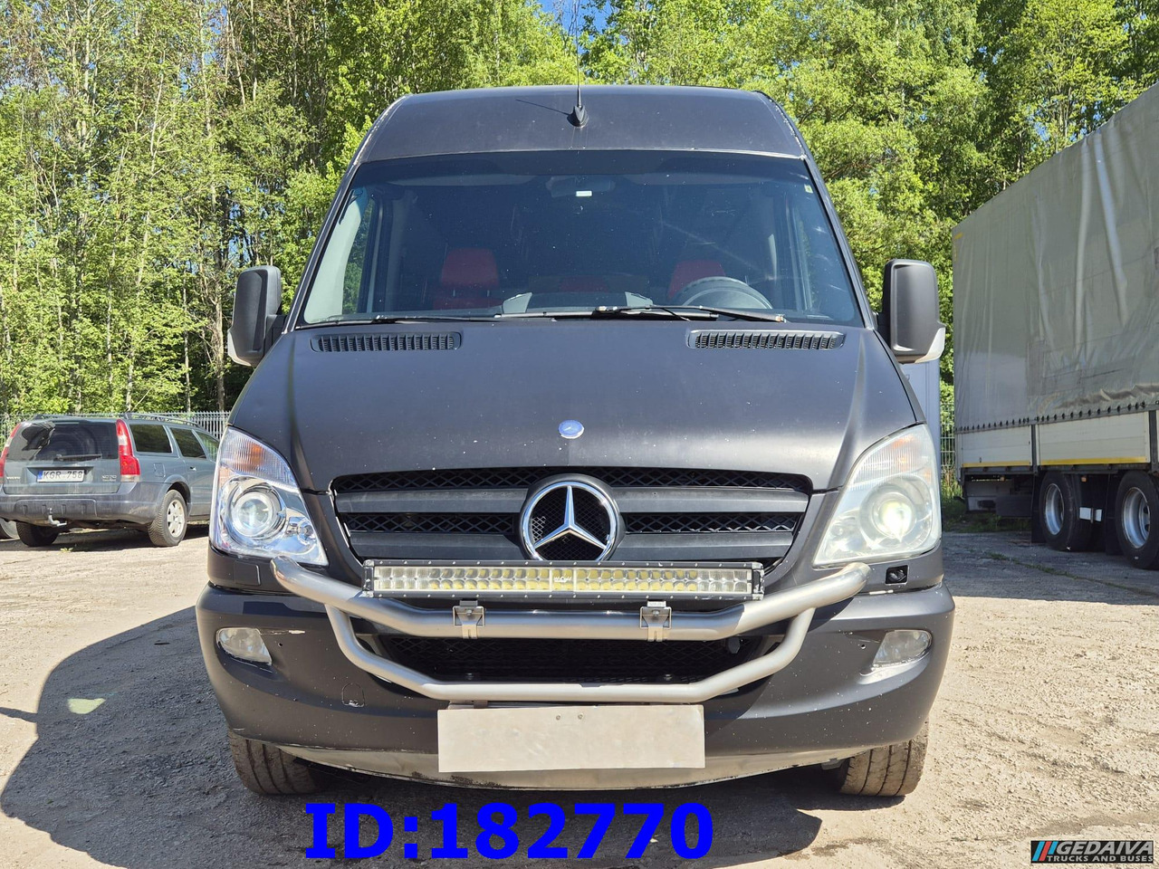 MERCEDES-BENZ Sprinter 319 VIP Euro5 - Kaugsõidu buss: pilt 2 MERCEDES-BENZ Sprinter 319 VIP Euro5 - Kaugsõidu buss: pilt 2