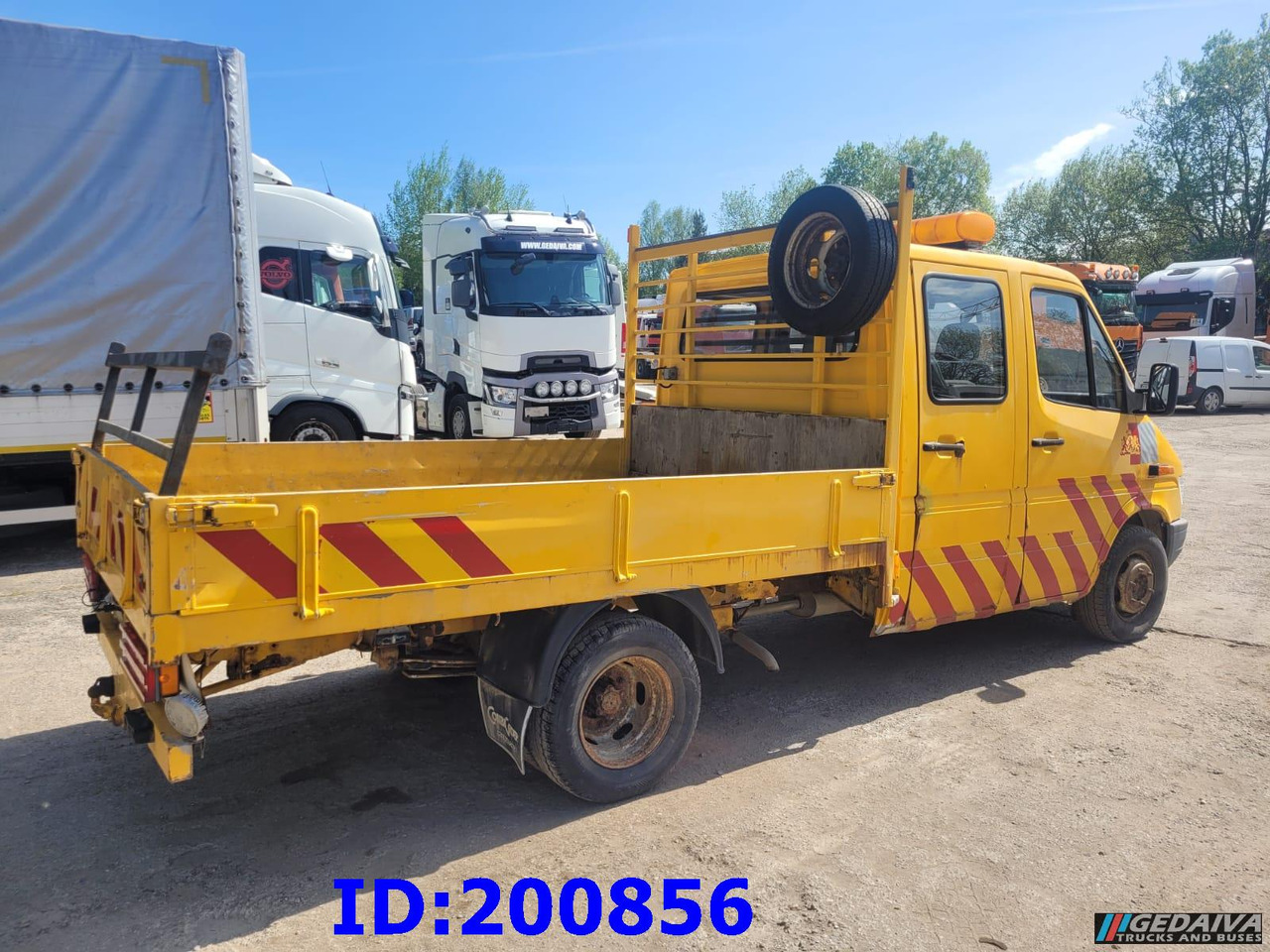 MERCEDES-BENZ Sprinter 408D - 5 Seater - Madelveok/ Platvormveok: pilt 5 MERCEDES-BENZ Sprinter 408D - 5 Seater - Madelveok/ Platvormveok: pilt 5