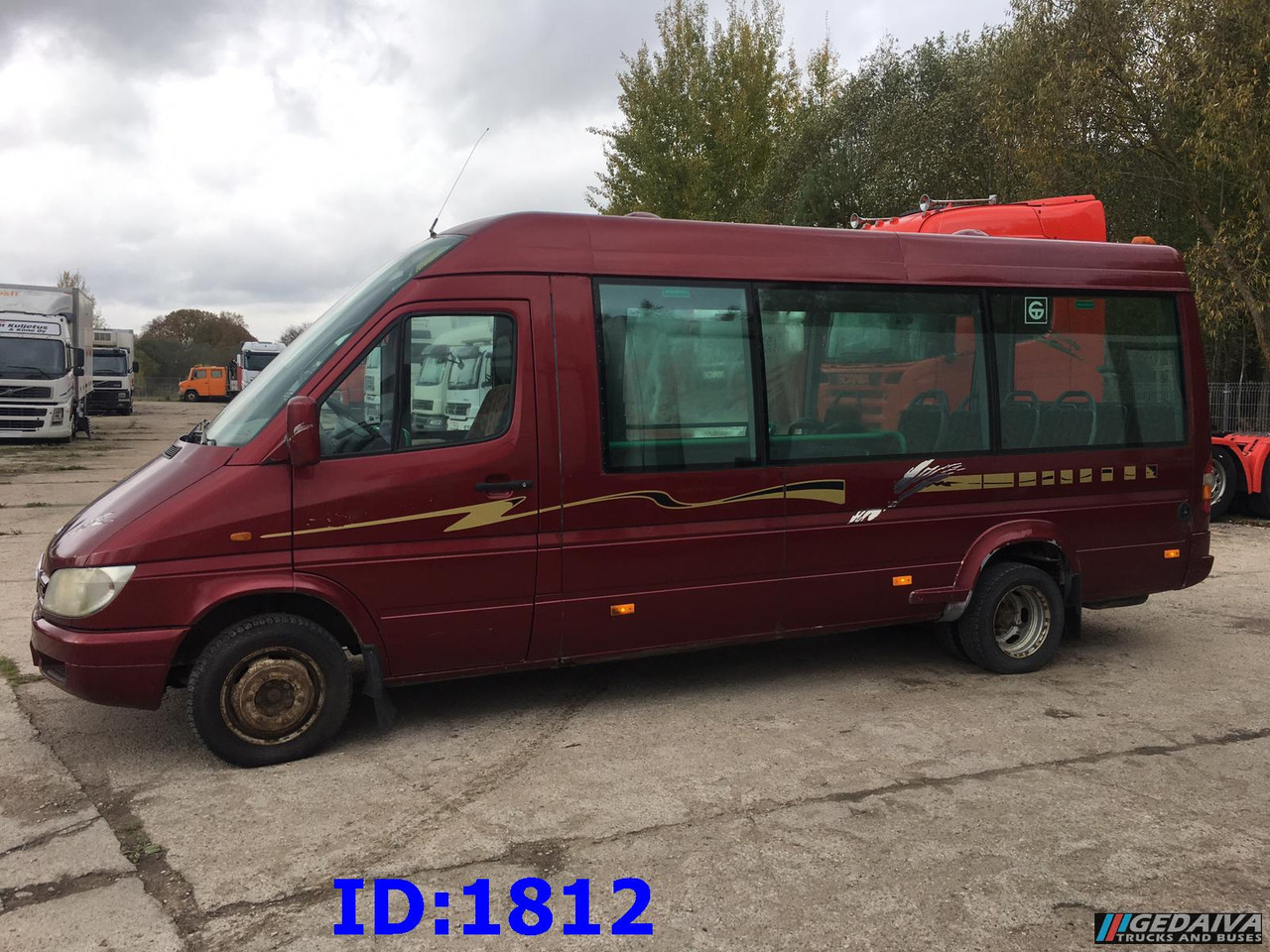 MERCEDES-BENZ Sprinter 413 - 17 Place - Väikebuss, Mikrobuss: pilt 4 MERCEDES-BENZ Sprinter 413 - 17 Place - Väikebuss, Mikrobuss: pilt 4