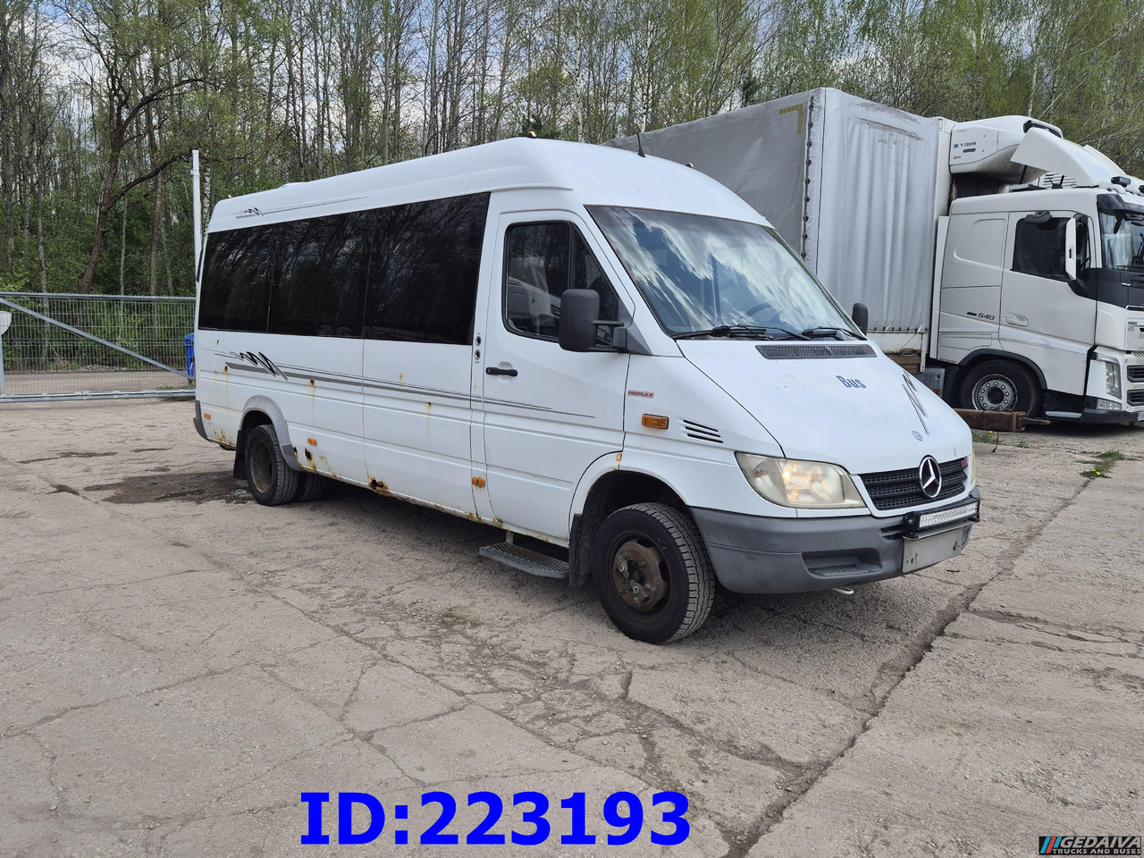 MERCEDES-BENZ Sprinter 416 VIP AC 17-seater - Kaugsõidu buss: pilt 3 MERCEDES-BENZ Sprinter 416 VIP AC 17-seater - Kaugsõidu buss: pilt 3