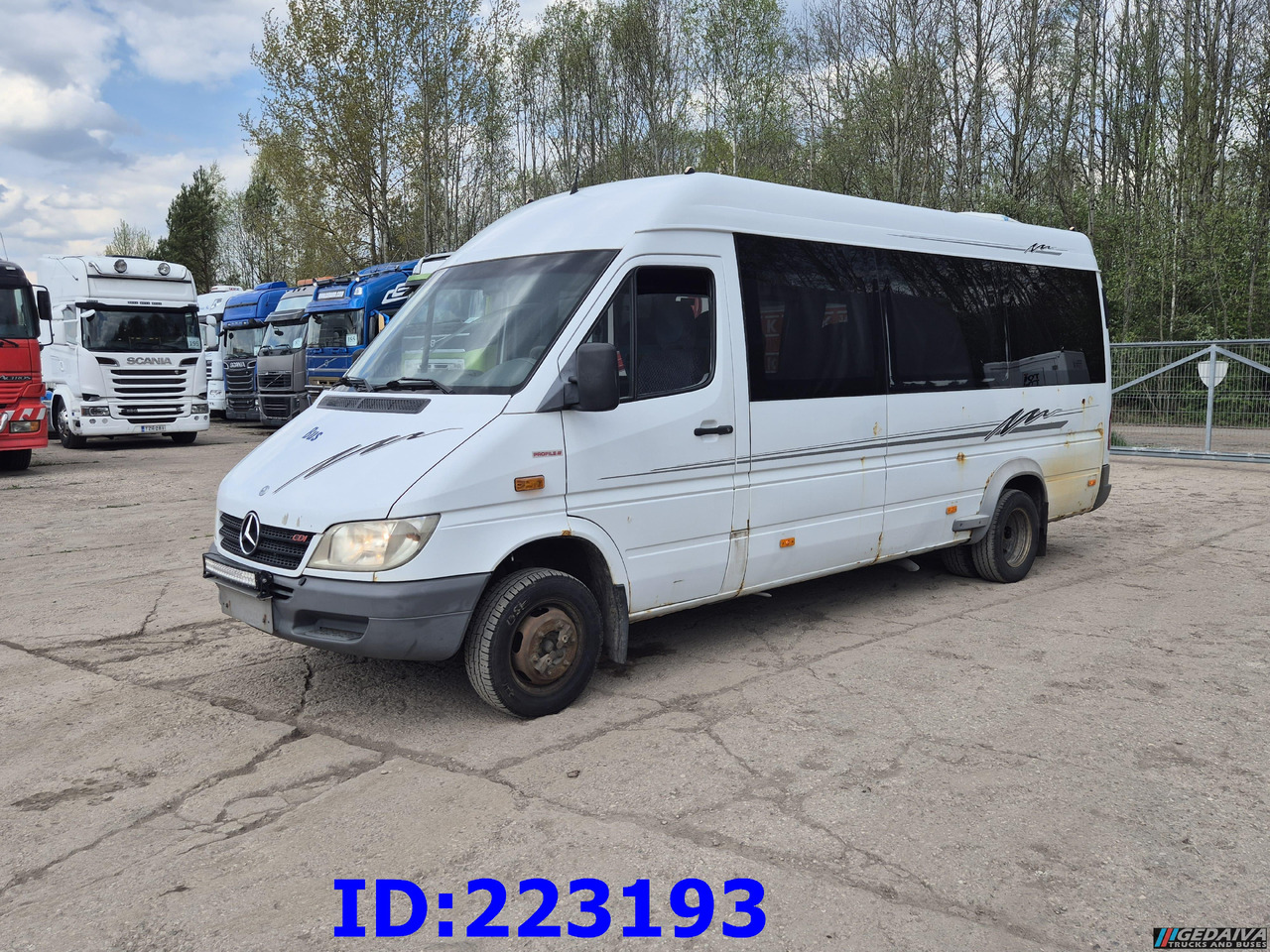 MERCEDES-BENZ Sprinter 416 VIP AC 17-seater - Kaugsõidu buss: pilt 1 MERCEDES-BENZ Sprinter 416 VIP AC 17-seater - Kaugsõidu buss: pilt 1