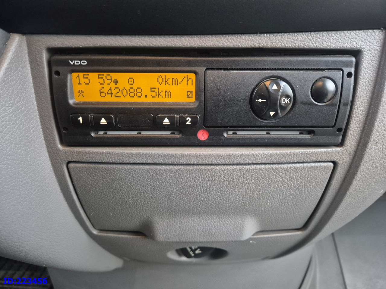 Kaugsõidu buss MERCEDES-BENZ Sprinter 515 - VIP -20 places: pilt 14 Kaugsõidu buss MERCEDES-BENZ Sprinter 515 - VIP -20 places: pilt 14