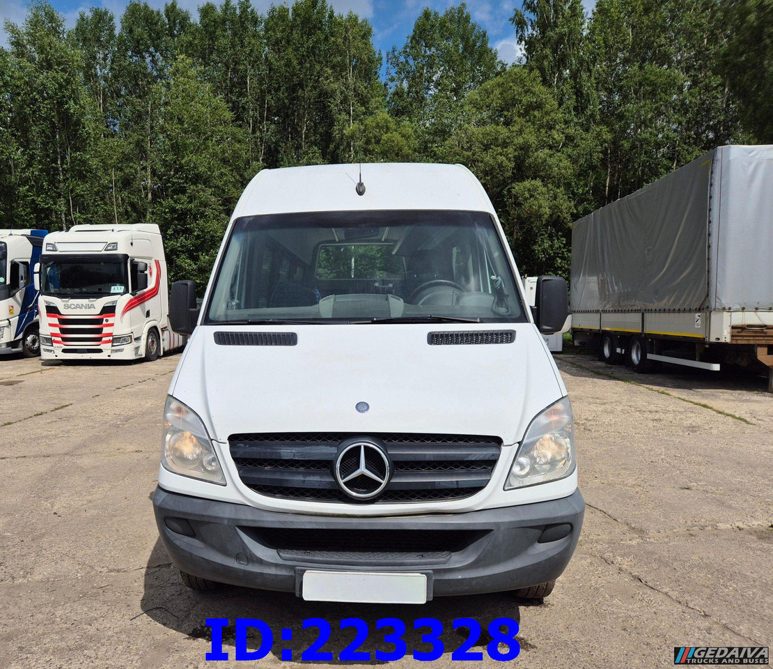 MERCEDES-BENZ Sprinter 516 23Place XXL Euro5 - Kaugsõidu buss: pilt 2 MERCEDES-BENZ Sprinter 516 23Place XXL Euro5 - Kaugsõidu buss: pilt 2