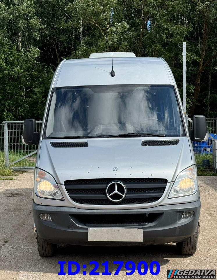 MERCEDES-BENZ Sprinter 516 - VIP - 17 places - Kaugsõidu buss: pilt 2 MERCEDES-BENZ Sprinter 516 - VIP - 17 places - Kaugsõidu buss: pilt 2