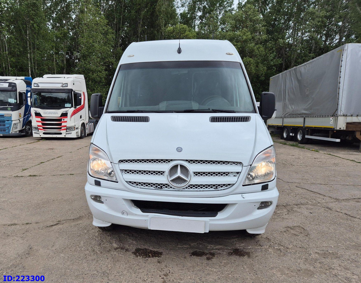 MERCEDES-BENZ Sprinter 518 VIP - 17 Seater - Väikebuss, Mikrobuss: pilt 2 MERCEDES-BENZ Sprinter 518 VIP - 17 Seater - Väikebuss, Mikrobuss: pilt 2