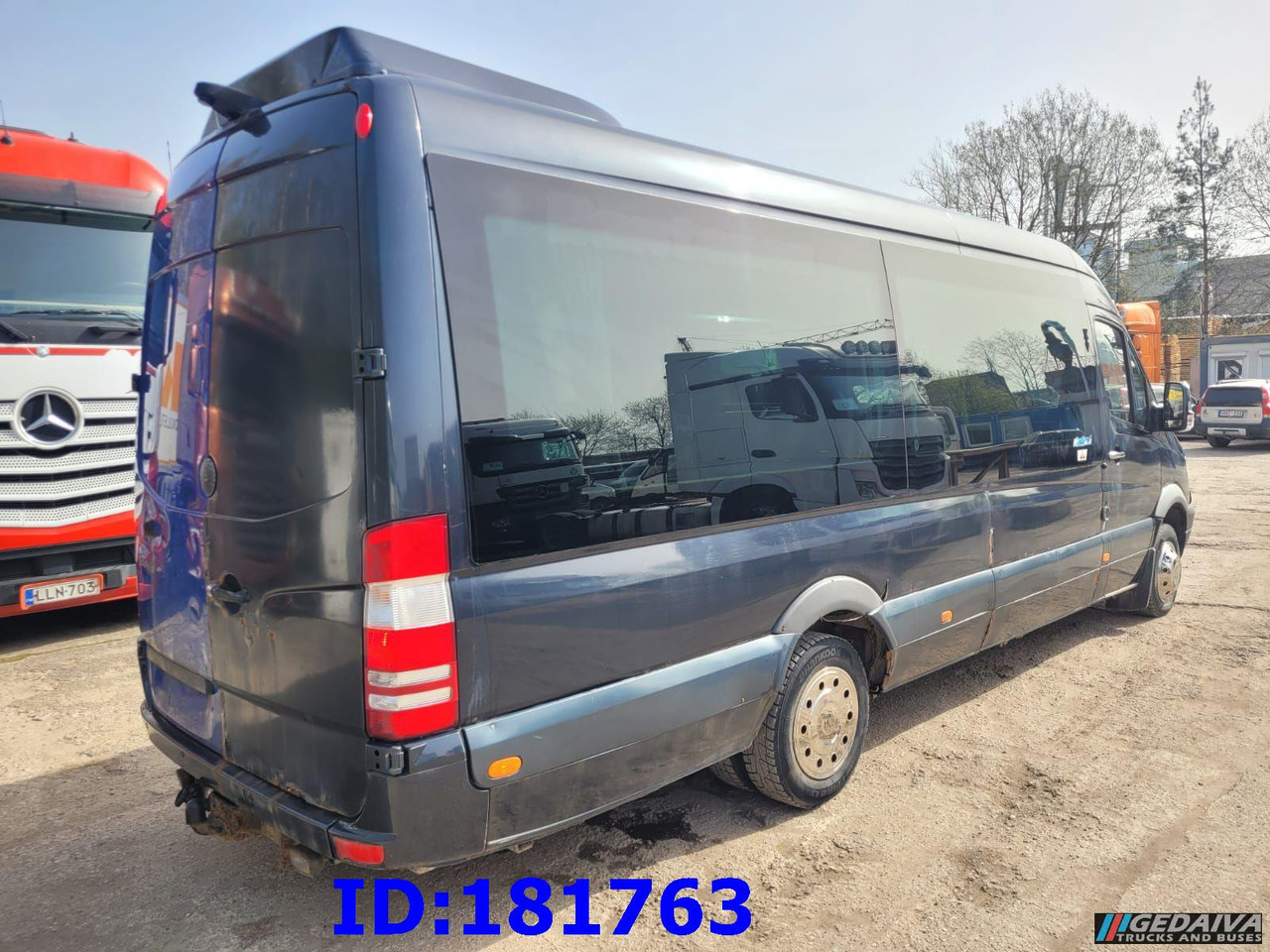 MERCEDES-BENZ Sprinter 518 - VIP - 17 Seater - Kaugsõidu buss: pilt 4 MERCEDES-BENZ Sprinter 518 - VIP - 17 Seater - Kaugsõidu buss: pilt 4