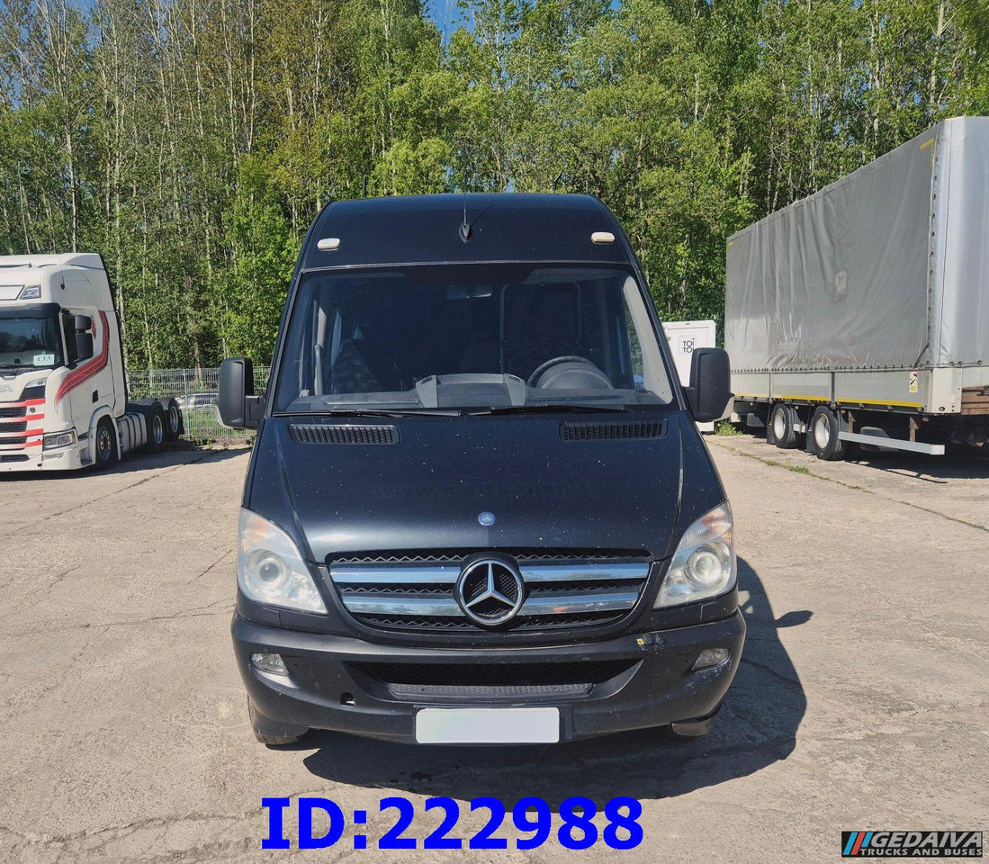 MERCEDES-BENZ Sprinter 519 VIP - 17 Seater - Kaugsõidu buss: pilt 2 MERCEDES-BENZ Sprinter 519 VIP - 17 Seater - Kaugsõidu buss: pilt 2