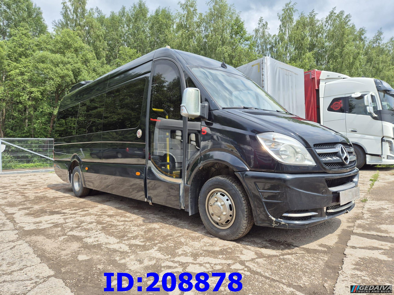 MERCEDES-BENZ Sprinter 519 -VIP- 17 places - Kaugsõidu buss: pilt 4 MERCEDES-BENZ Sprinter 519 -VIP- 17 places - Kaugsõidu buss: pilt 4