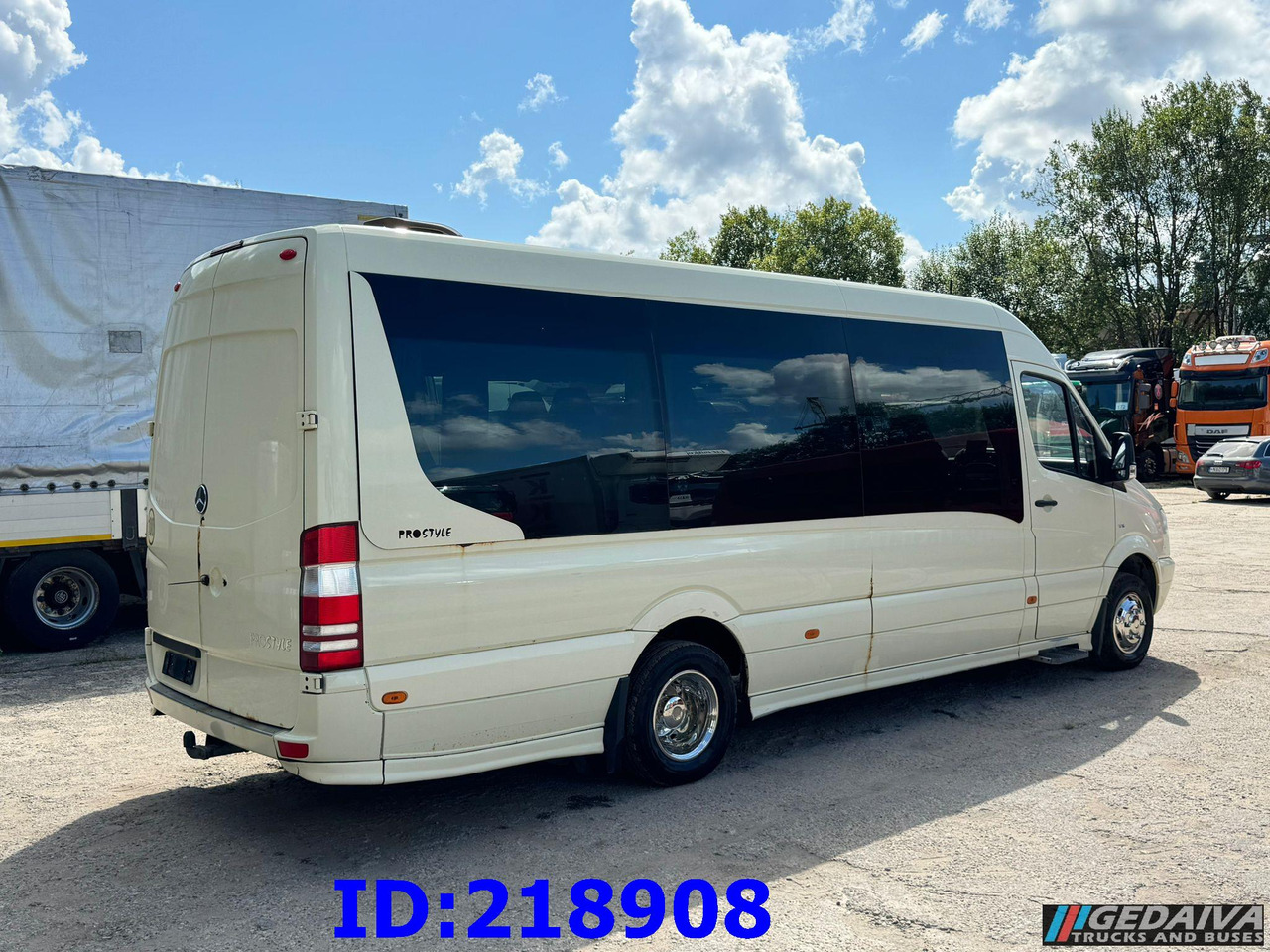 MERCEDES-BENZ Sprinter 519 VIP 18-Place Prostyle Euro5 - Kaugsõidu buss: pilt 5 MERCEDES-BENZ Sprinter 519 VIP 18-Place Prostyle Euro5 - Kaugsõidu buss: pilt 5