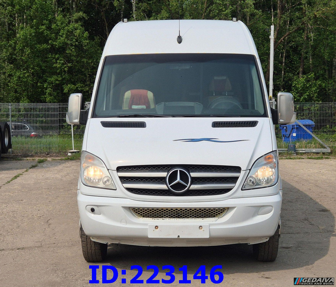 MERCEDES-BENZ Sprinter 519 VIP - 21Place -Euro 5 - Kaugsõidu buss: pilt 2 MERCEDES-BENZ Sprinter 519 VIP - 21Place -Euro 5 - Kaugsõidu buss: pilt 2