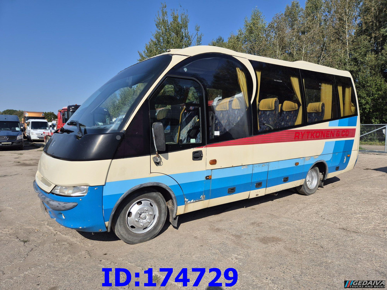 MERCEDES-BENZ Vario 815 26-Seater - Kaugsõidu buss: pilt 1 MERCEDES-BENZ Vario 815 26-Seater - Kaugsõidu buss: pilt 1