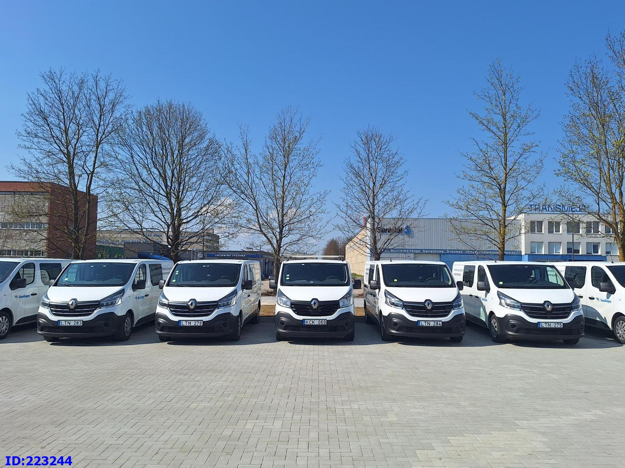 RENAULT Trafic (6pcs. available) - Meeskonnaauto: pilt 2 RENAULT Trafic (6pcs. available) - Meeskonnaauto: pilt 2