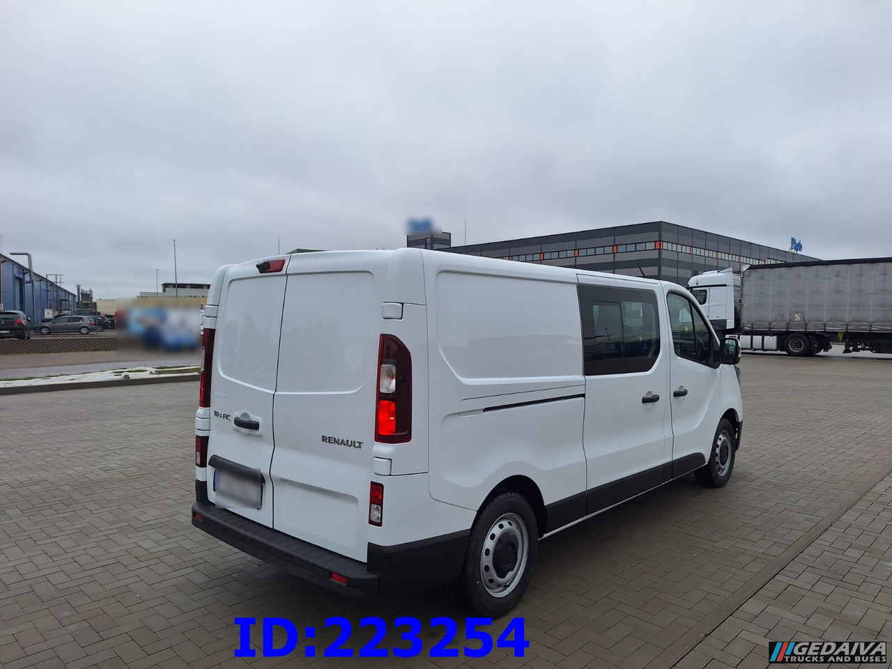 RENAULT Trafic NEW 2025 - Meeskonnaauto: pilt 5 RENAULT Trafic NEW 2025 - Meeskonnaauto: pilt 5