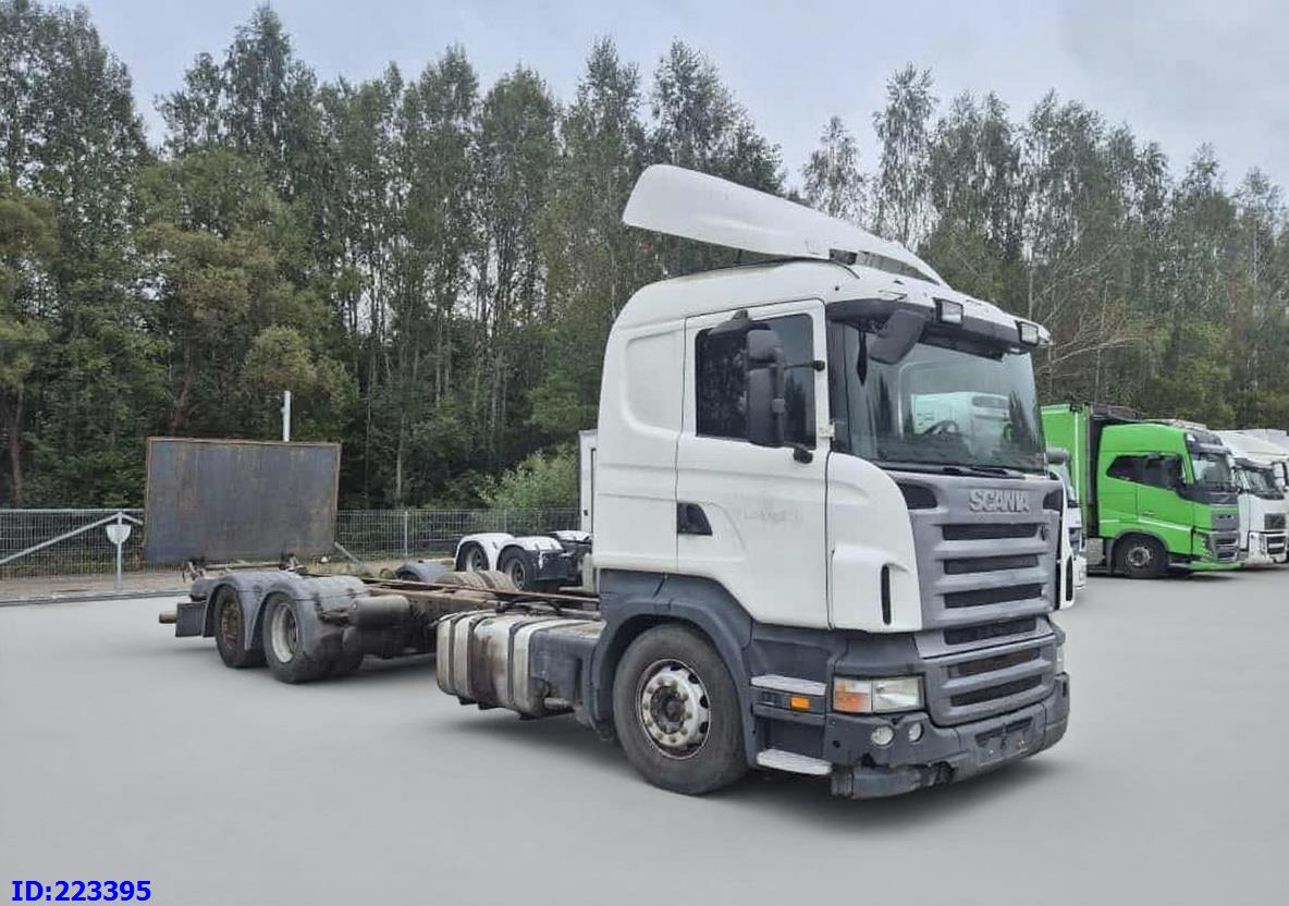 SCANIA R440 6X2 Steering axle (Motor defekt) - Kabiinišassiiga veoauto: pilt 4 SCANIA R440 6X2 Steering axle (Motor defekt) - Kabiinišassiiga veoauto: pilt 4