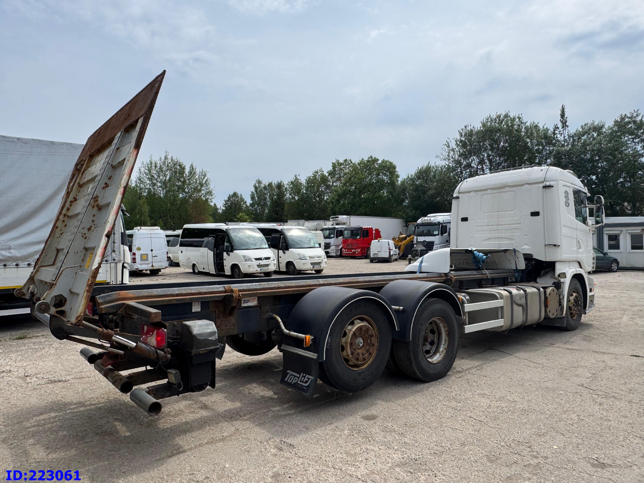 SCANIA R480 6X2 3 Pedals - Kabiinišassiiga veoauto: pilt 5 SCANIA R480 6X2 3 Pedals - Kabiinišassiiga veoauto: pilt 5