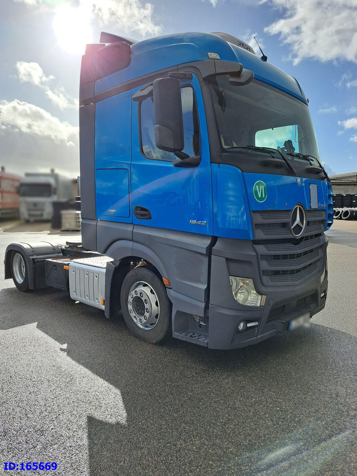 MERCEDES-BENZ Actros 1842 - Mega - Euro6 - Sadulveok: pilt 1 MERCEDES-BENZ Actros 1842 - Mega - Euro6 - Sadulveok: pilt 1