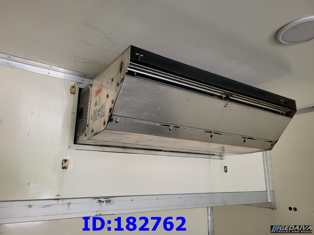 THERMO KING TS-500e - Külmutusseade: pilt 2 THERMO KING TS-500e - Külmutusseade: pilt 2