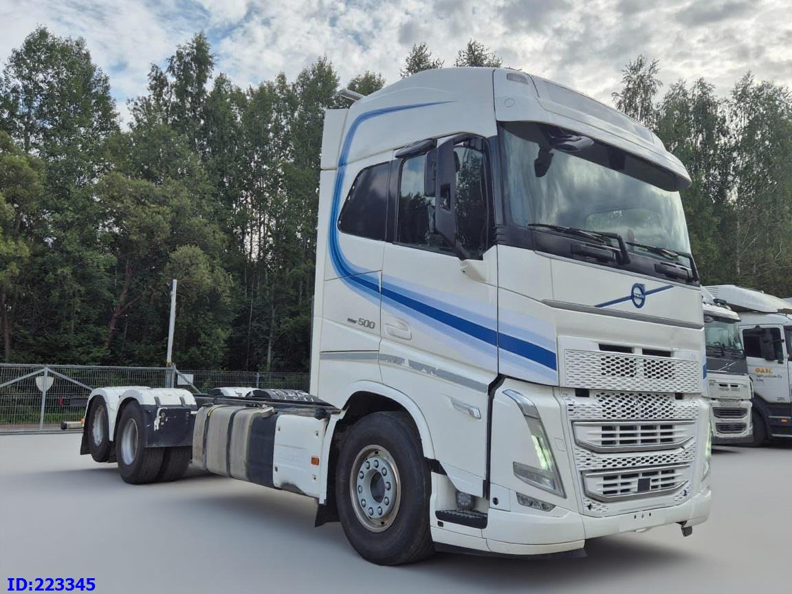 VOLVO FH13 500HP 6x2 10 tyre - New generation - Kabiinišassiiga veoauto: pilt 1 VOLVO FH13 500HP 6x2 10 tyre - New generation - Kabiinišassiiga veoauto: pilt 1