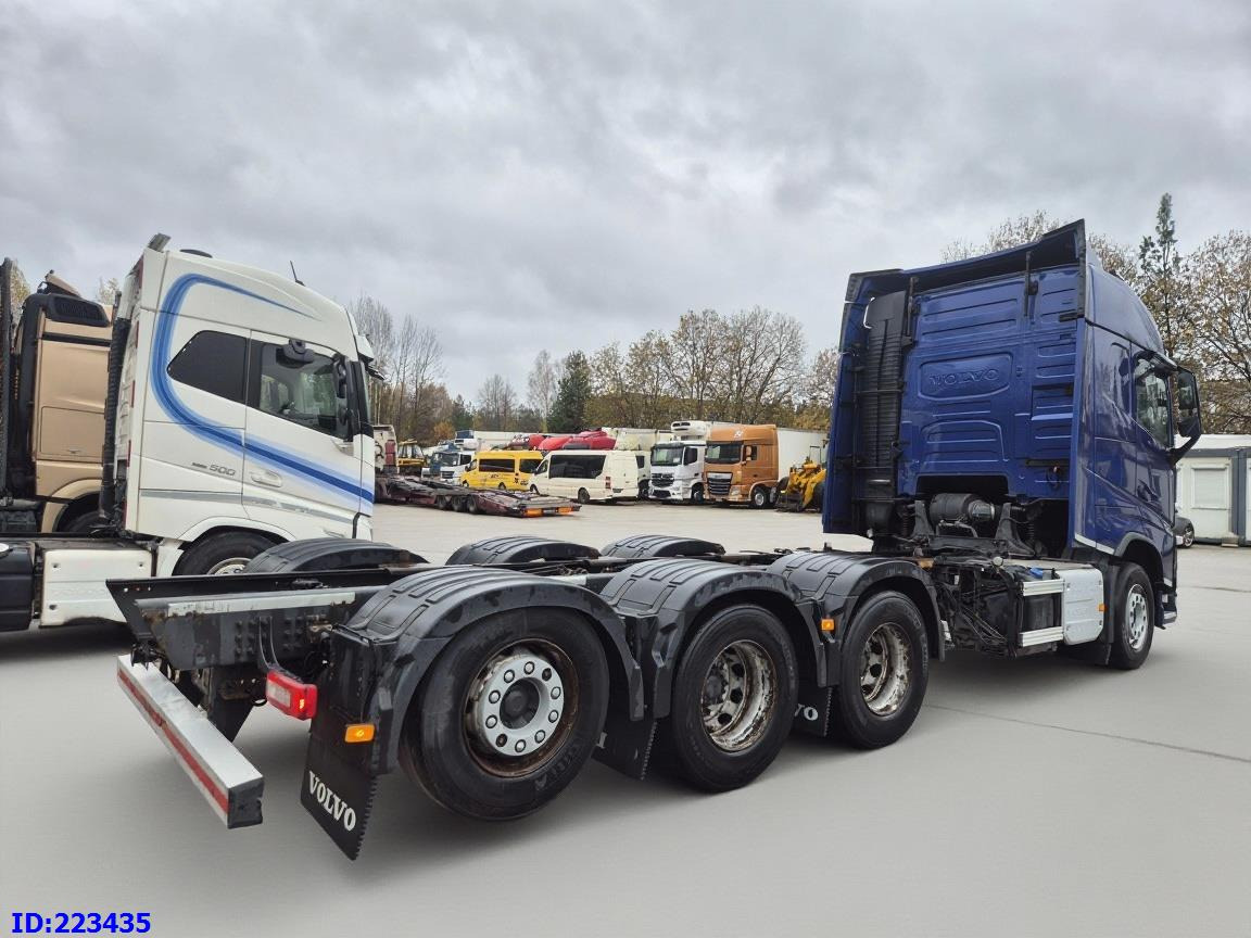 VOLVO FH13 540HP 8x4 (steering axle) - Kabiinišassiiga veoauto: pilt 5 VOLVO FH13 540HP 8x4 (steering axle) - Kabiinišassiiga veoauto: pilt 5