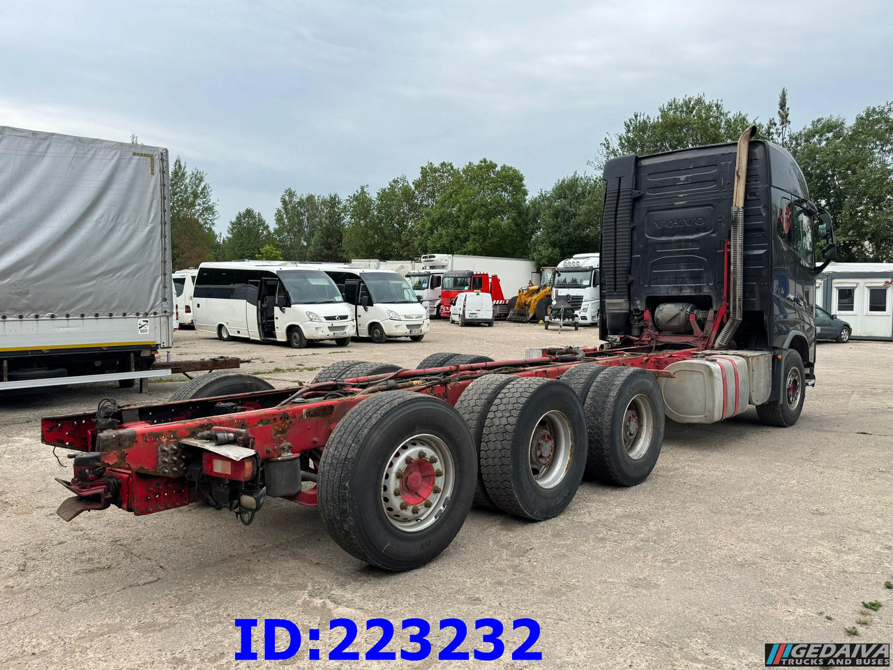 VOLVO FH16 700HP 8X4 Big Axles - Kabiinišassiiga veoauto: pilt 5 VOLVO FH16 700HP 8X4 Big Axles - Kabiinišassiiga veoauto: pilt 5