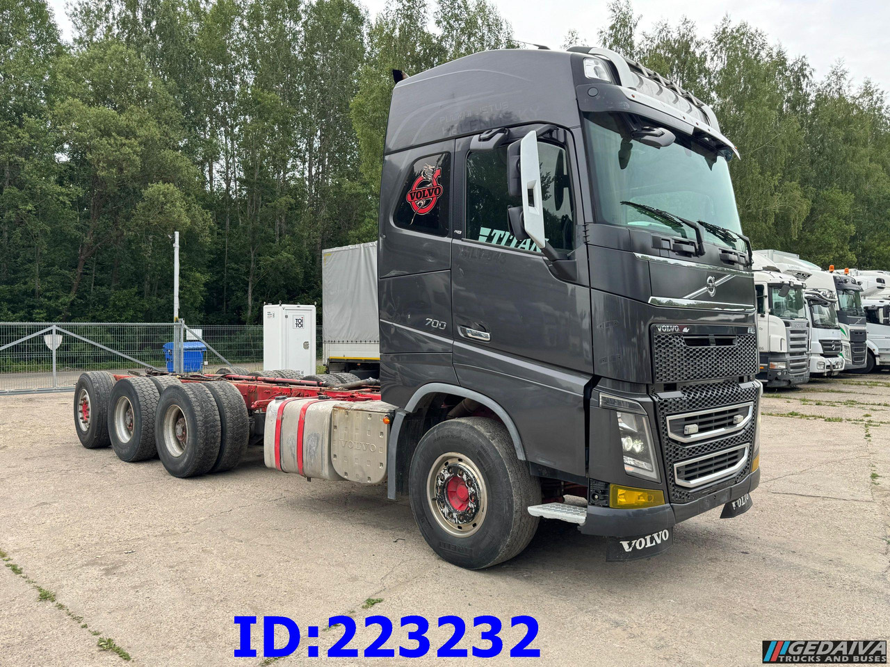 VOLVO FH16 700HP 8X4 Big Axles - Metsaveok: pilt 3 VOLVO FH16 700HP 8X4 Big Axles - Metsaveok: pilt 3