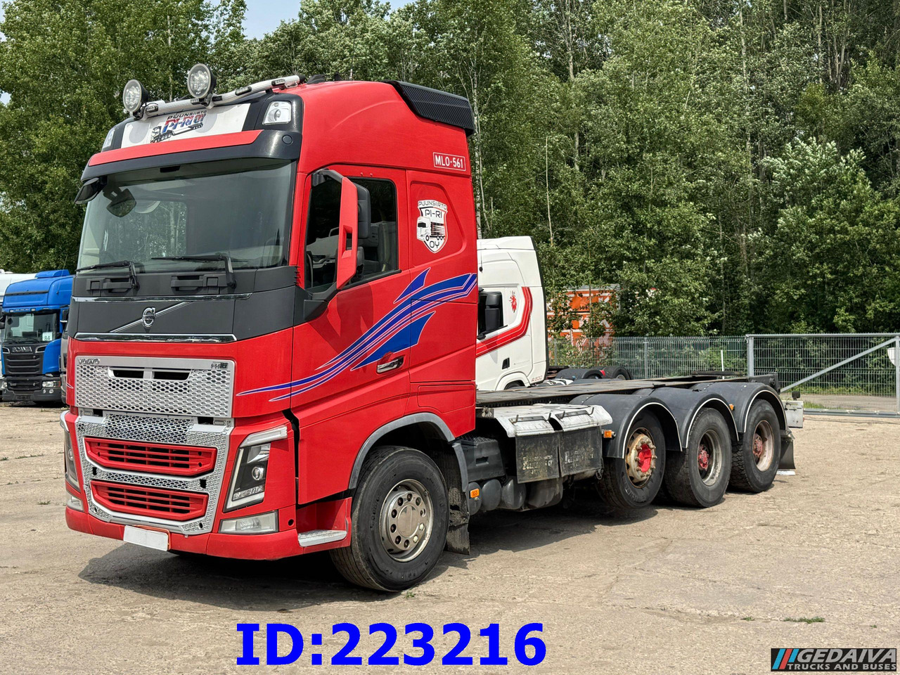 VOLVO FH16 700HP 8X4 Big axle - Kabiinišassiiga veoauto: pilt 1 VOLVO FH16 700HP 8X4 Big axle - Kabiinišassiiga veoauto: pilt 1