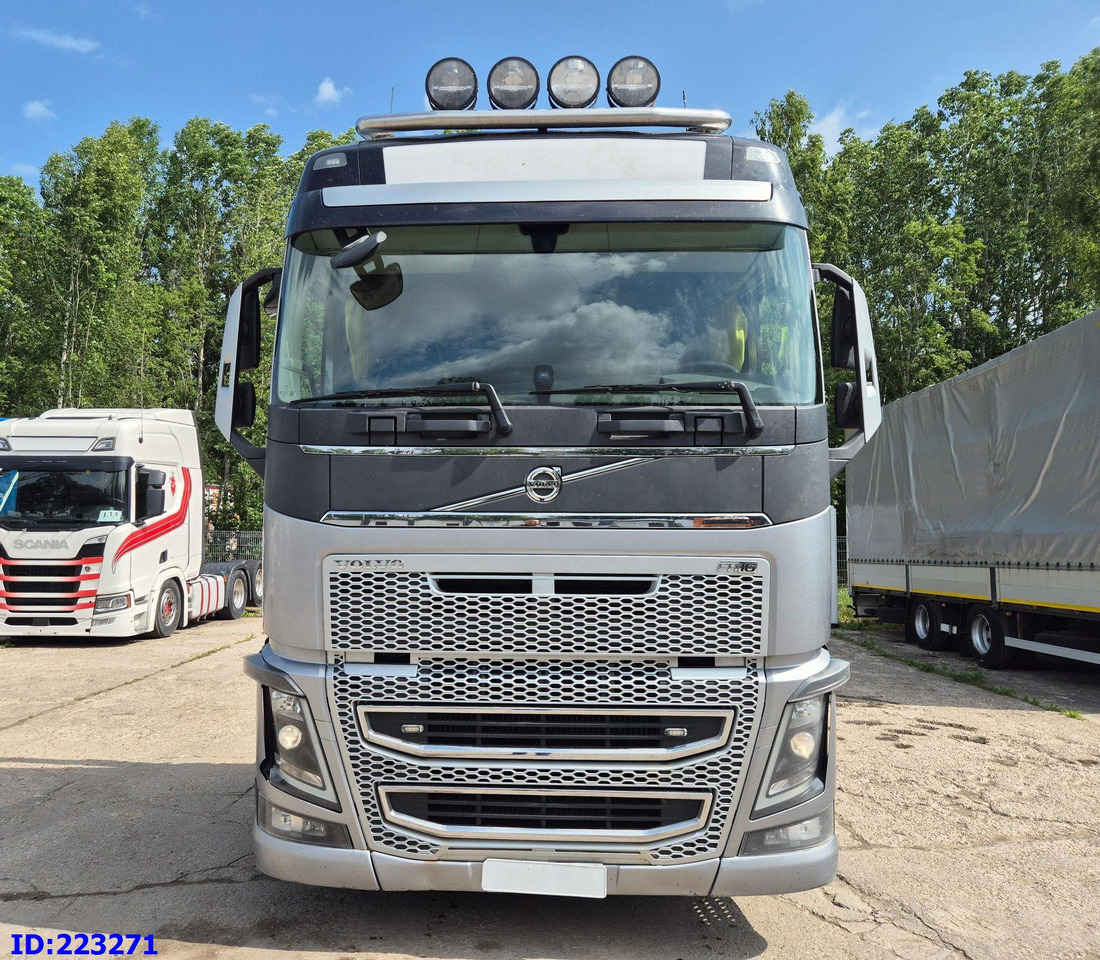 VOLVO FH16 750HP 8x4 (Steering axle / 2 axles lifting) - Kabiinišassiiga veoauto: pilt 2 VOLVO FH16 750HP 8x4 (Steering axle / 2 axles lifting) - Kabiinišassiiga veoauto: pilt 2