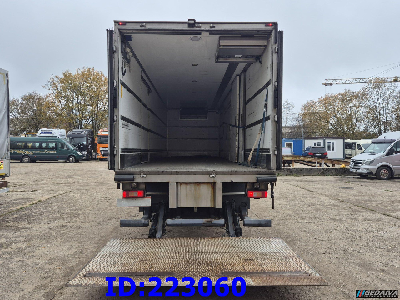 Külmutiga veoauto VOLVO FM 410HP - 6X2 - Euro5  -Steering axle: pilt 7